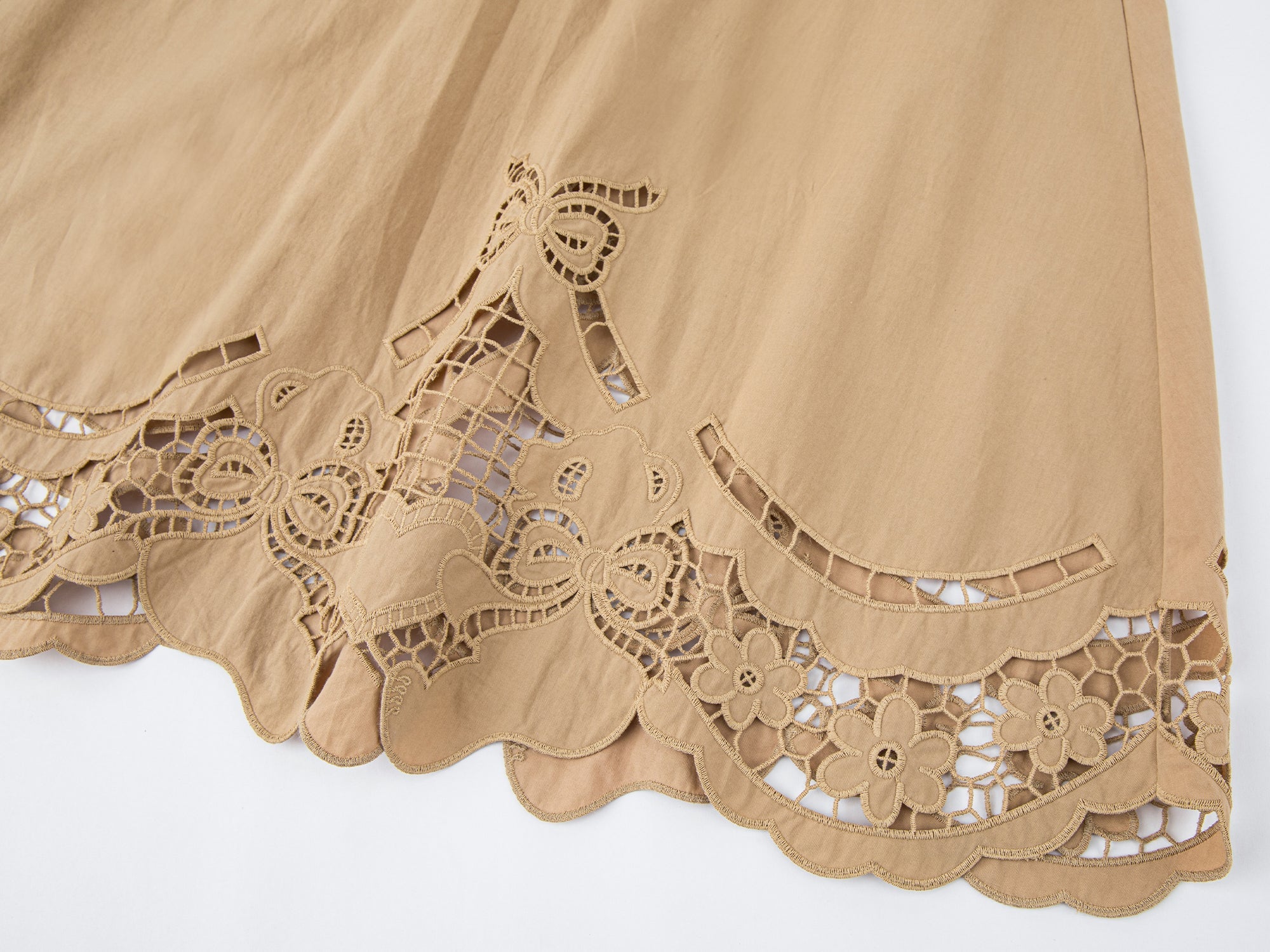 Embroidered skirt with angel bear motif