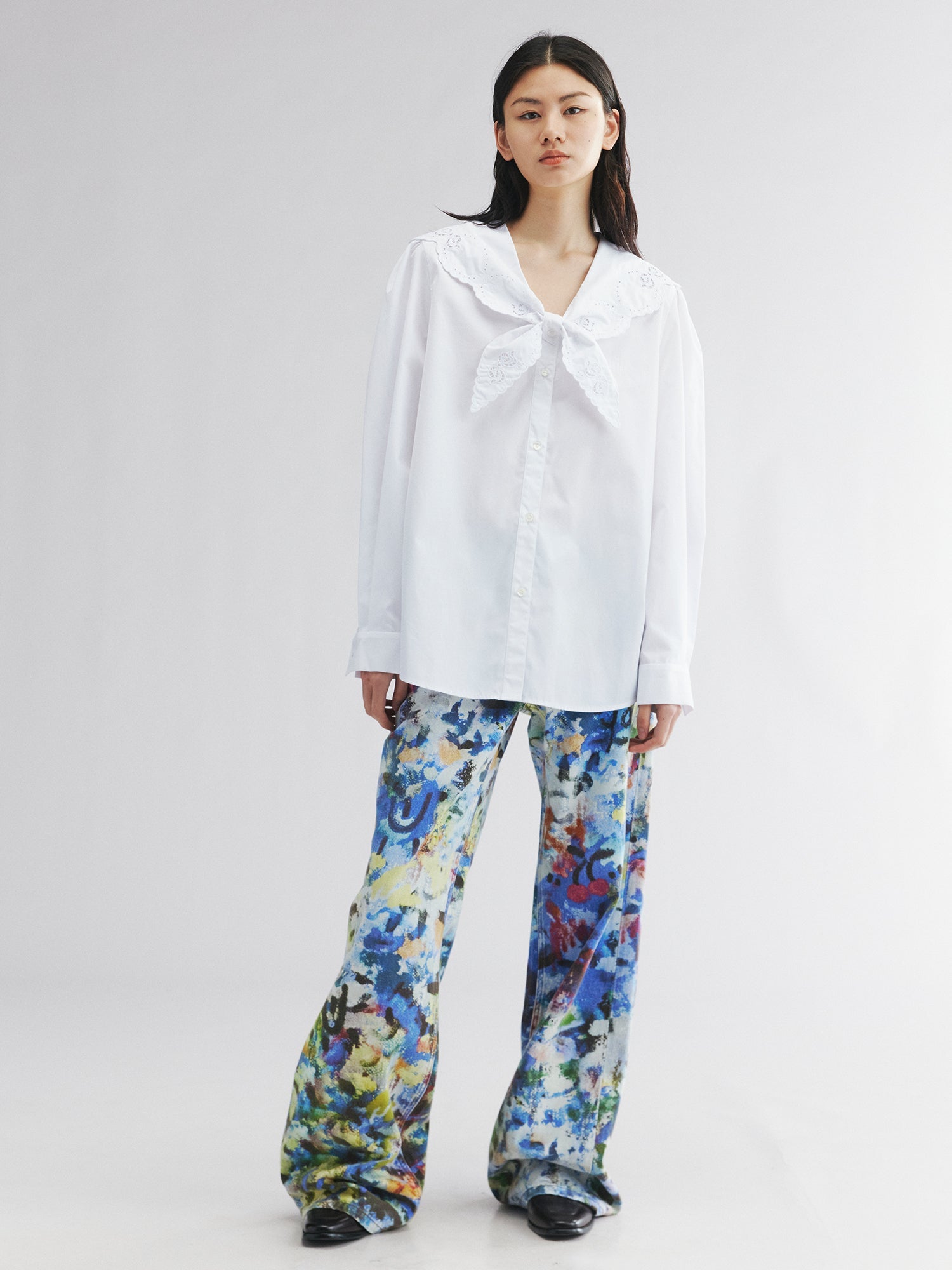 Eyelet embroidery sailor collar shirt