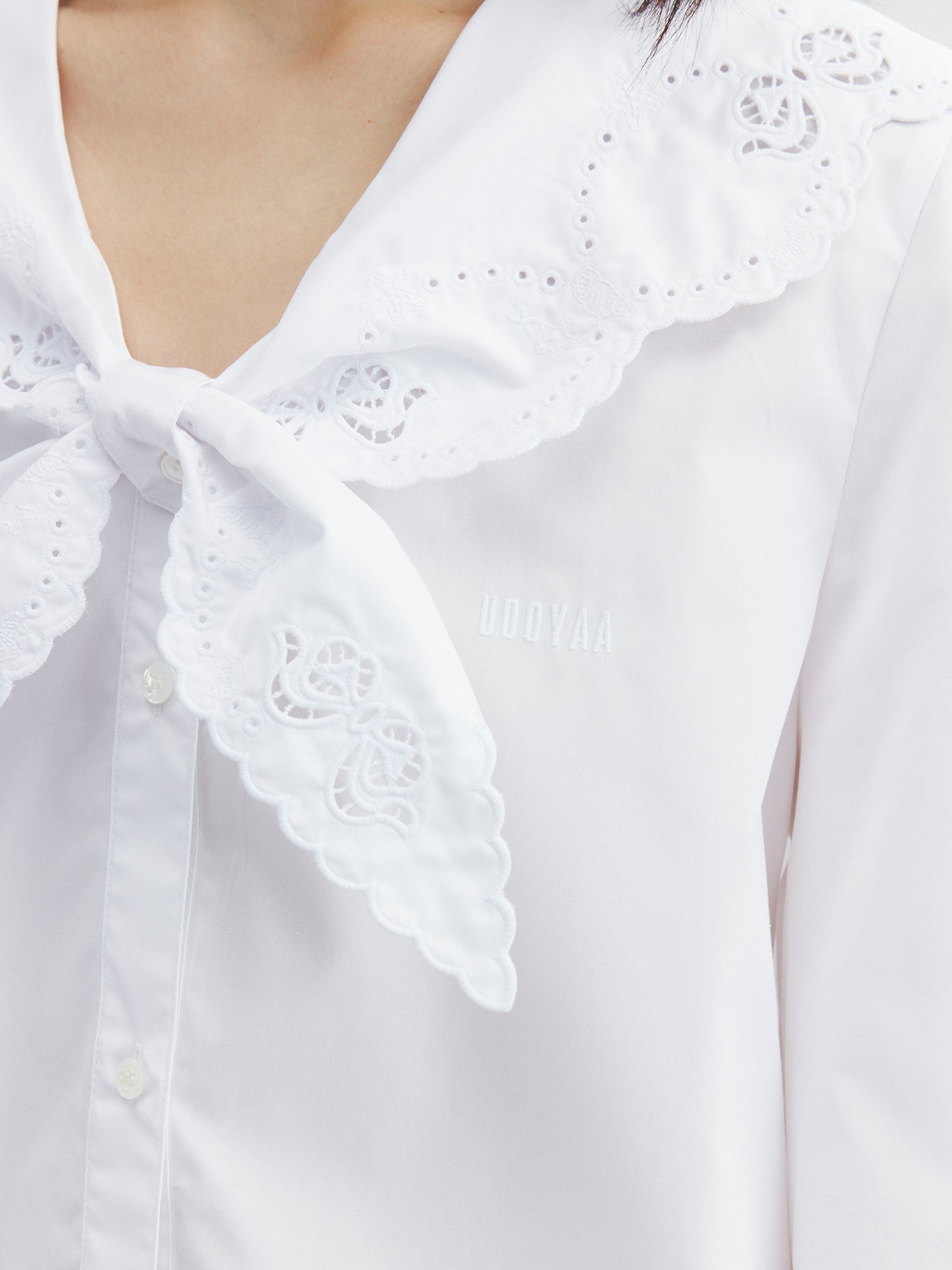Eyelet embroidery sailor collar shirt