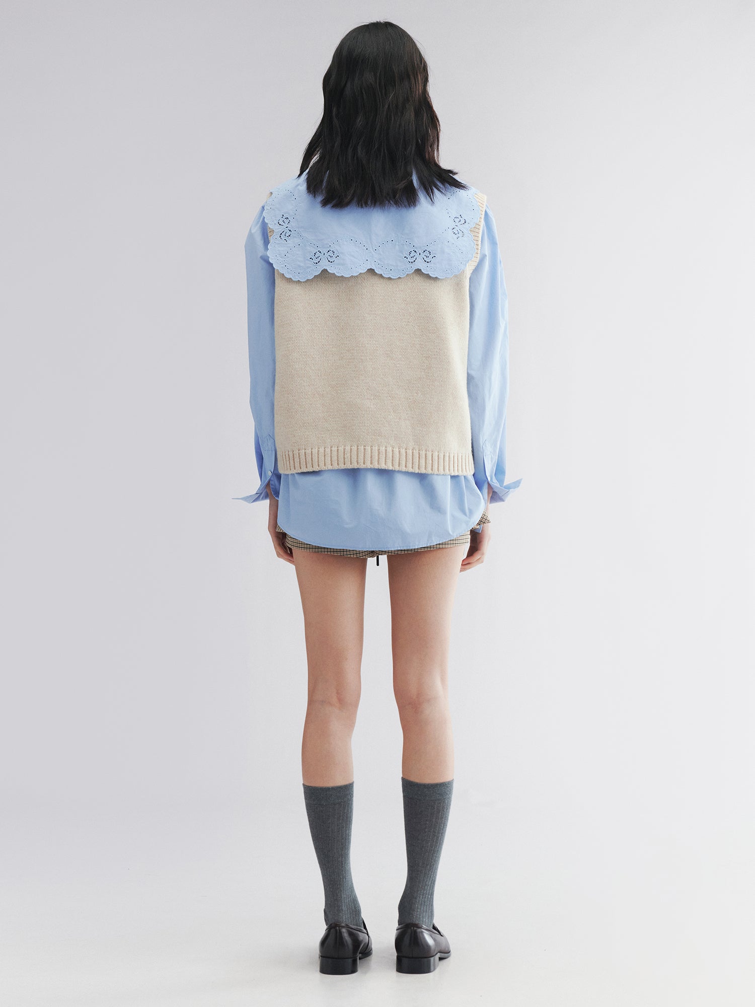 Apple worm knit vest