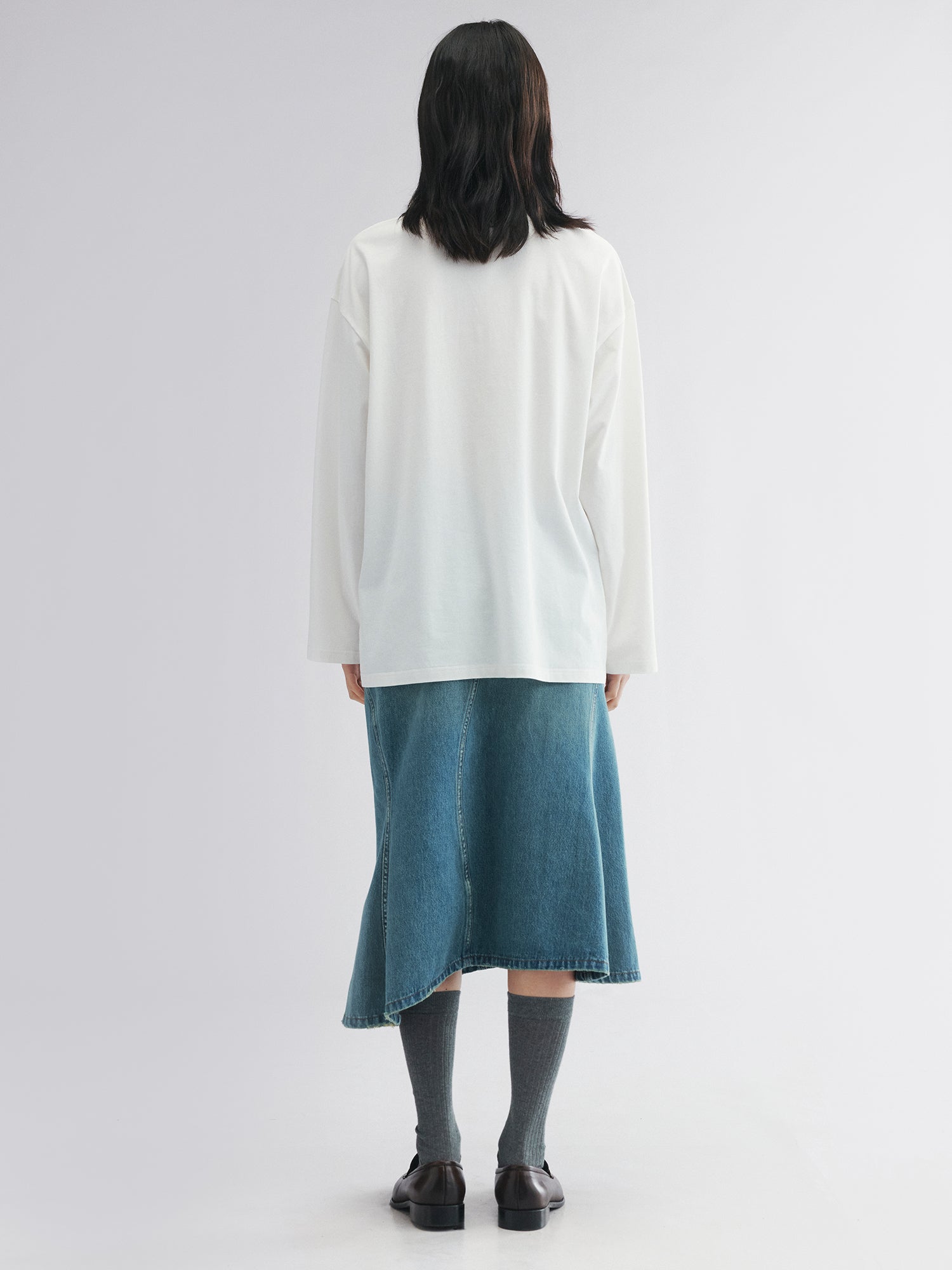 Long sleeve tee with deflated balloon print