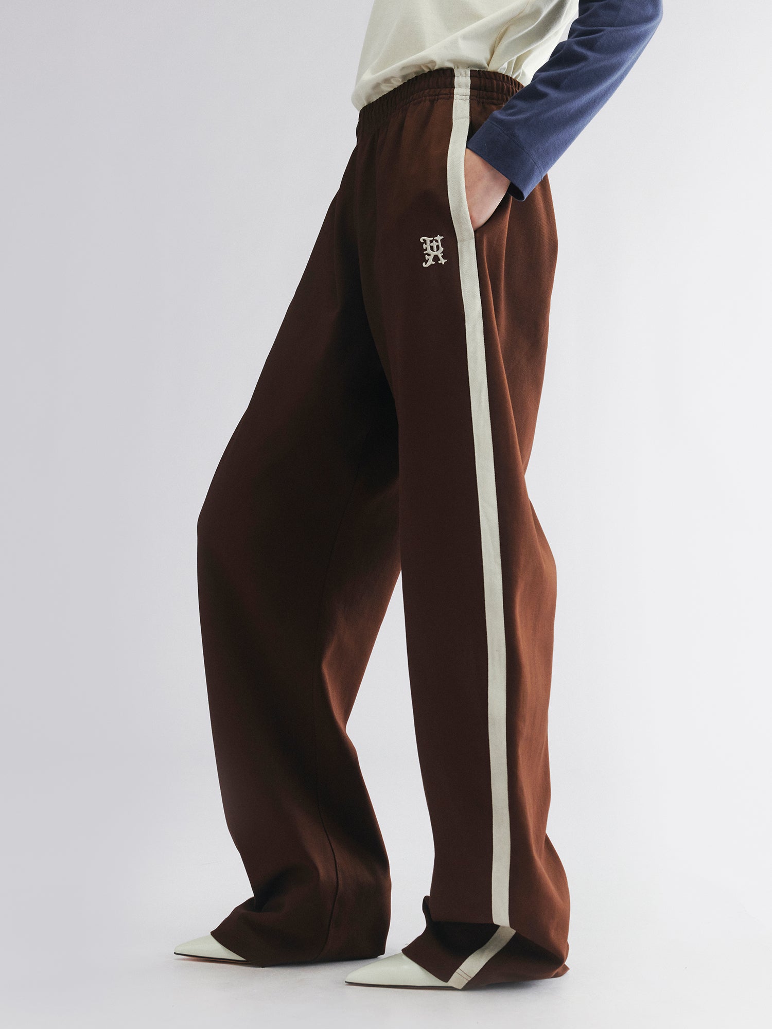 Retro curved sweatpants