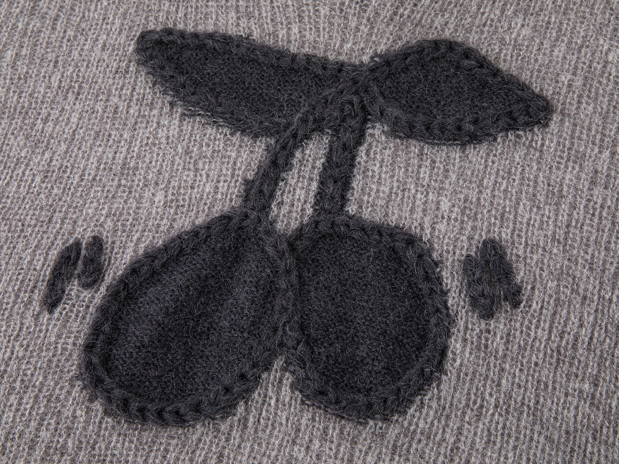 Hooded pullover knit with cherry print