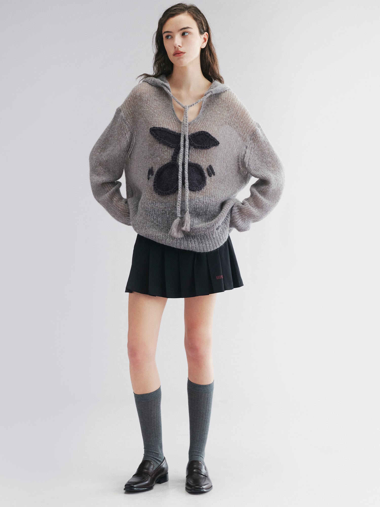 Hooded pullover knit with cherry print