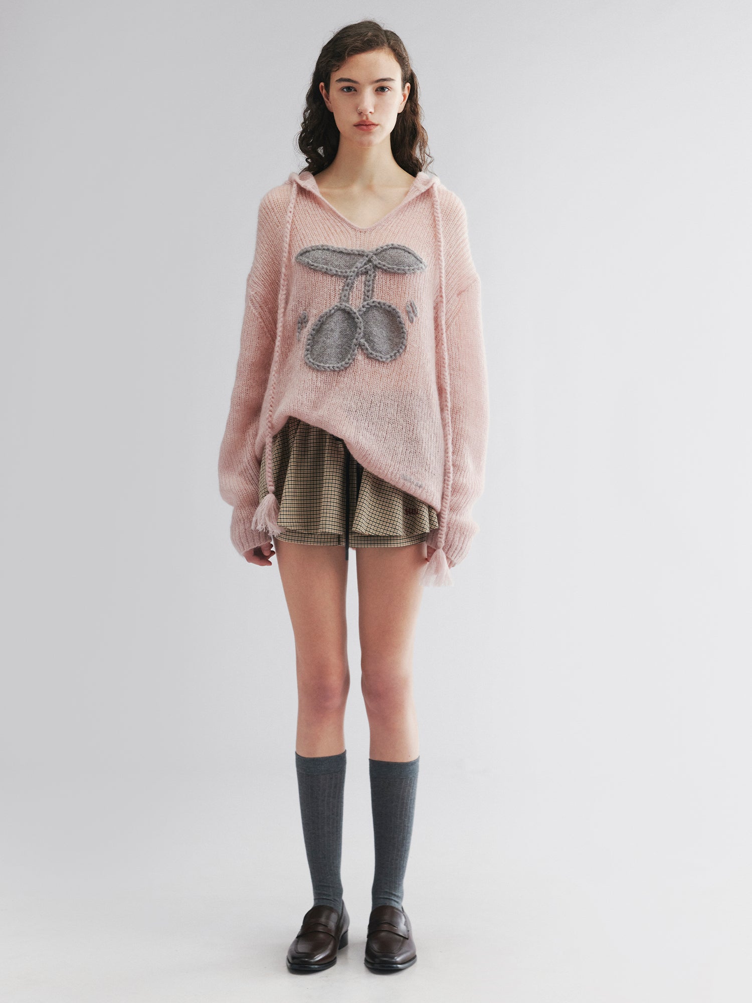 Hooded pullover knit with cherry print