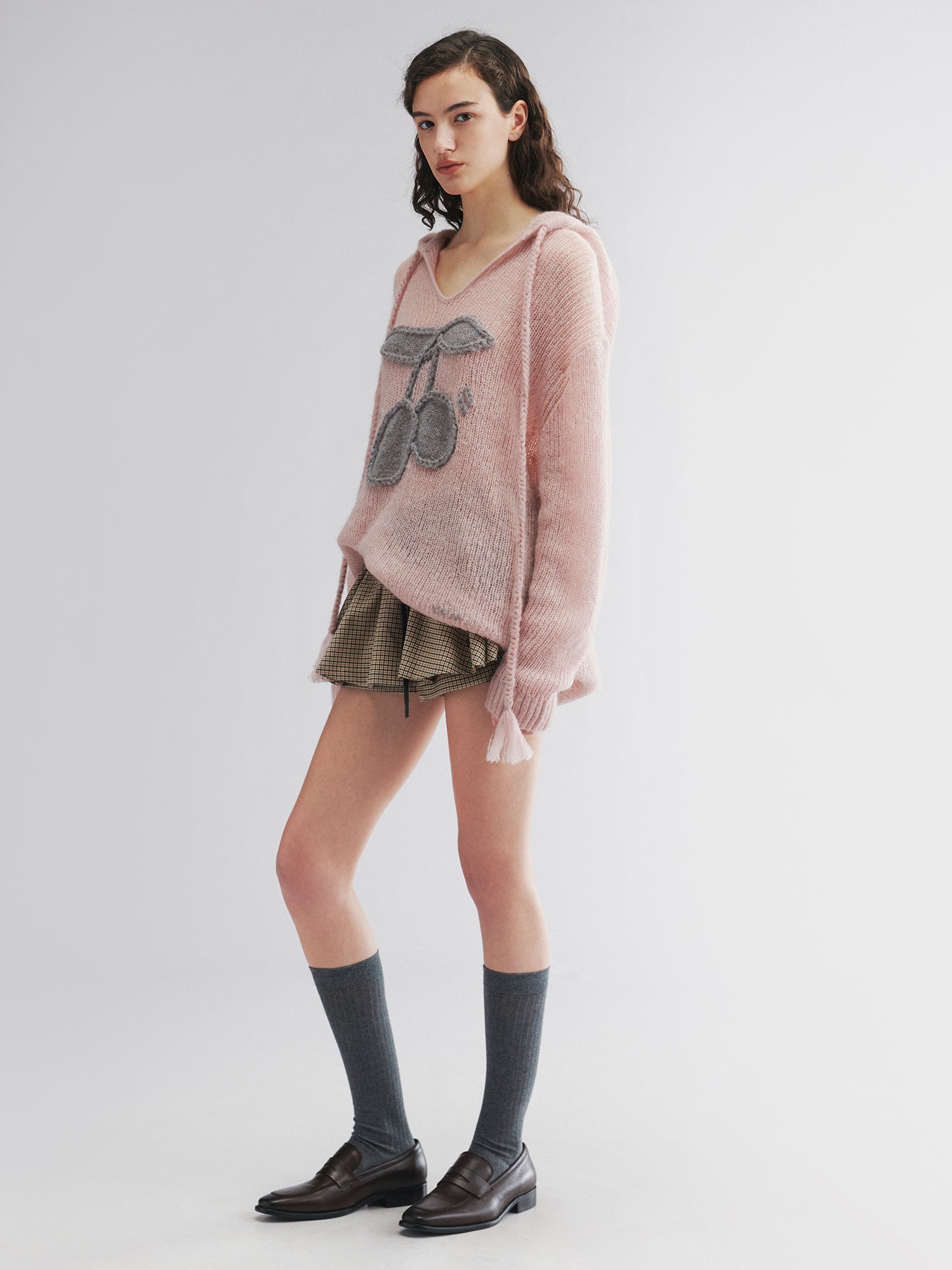 Hooded pullover knit with cherry print