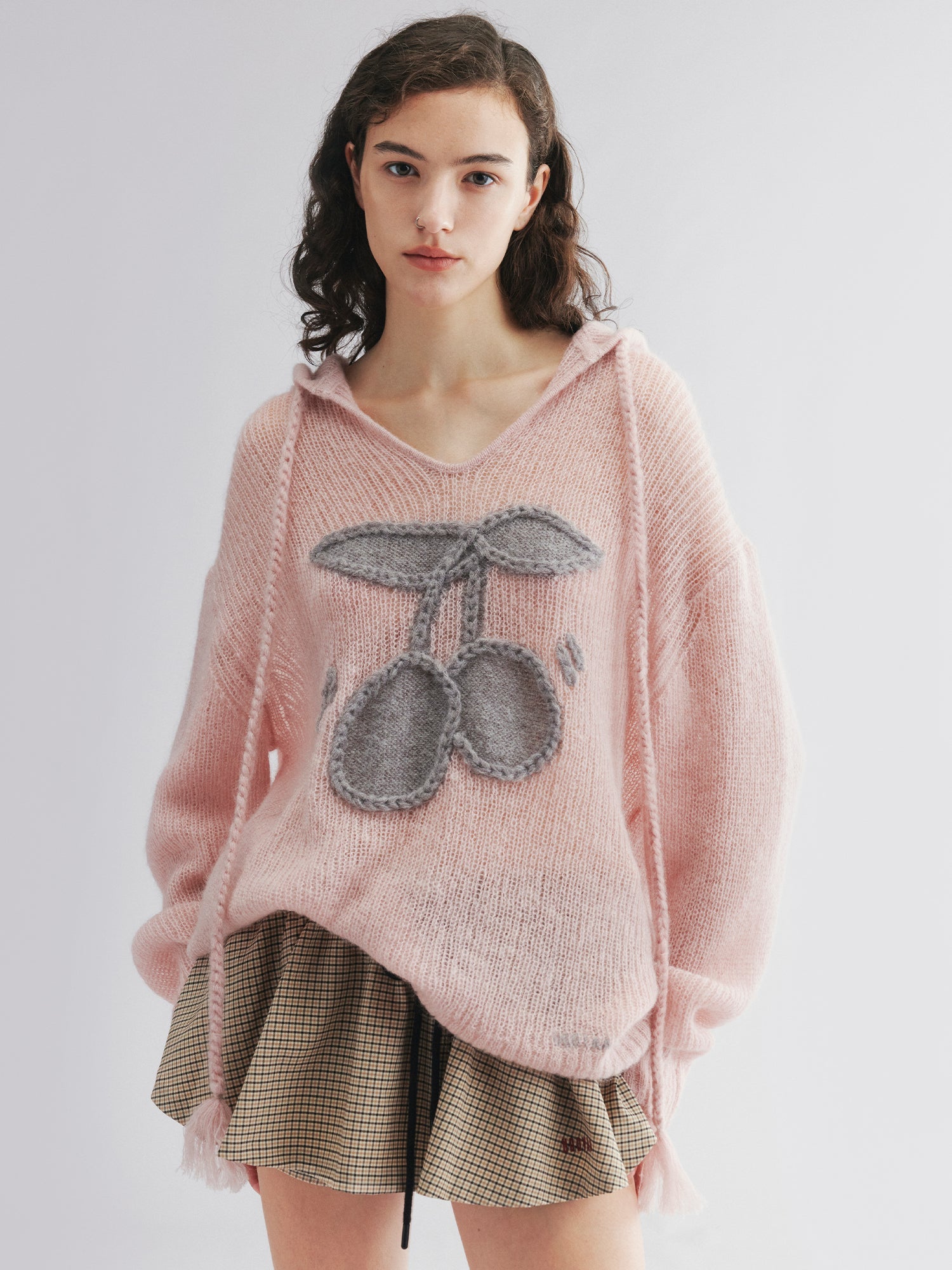 Hooded pullover knit with cherry print