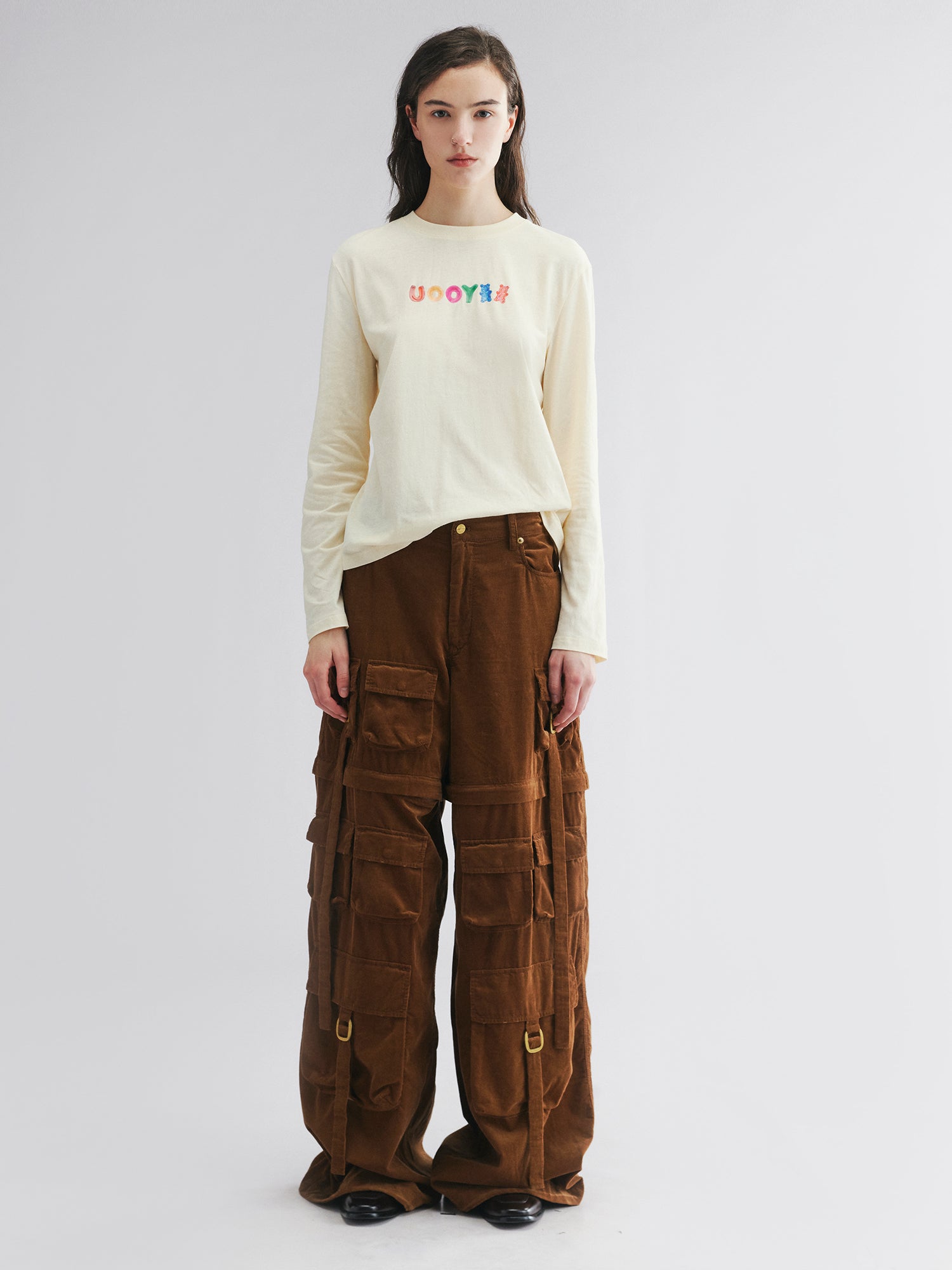 Long sleeve tee with gummy bear logo print