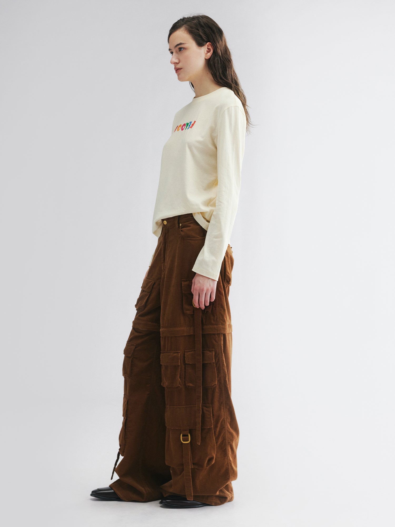 Long sleeve tee with gummy bear logo print