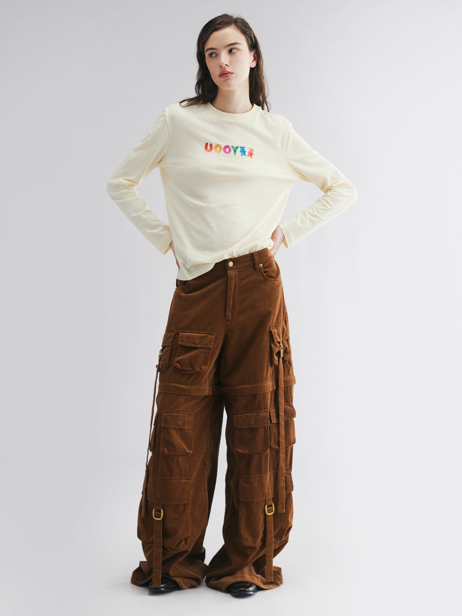 Long sleeve tee with gummy bear logo print