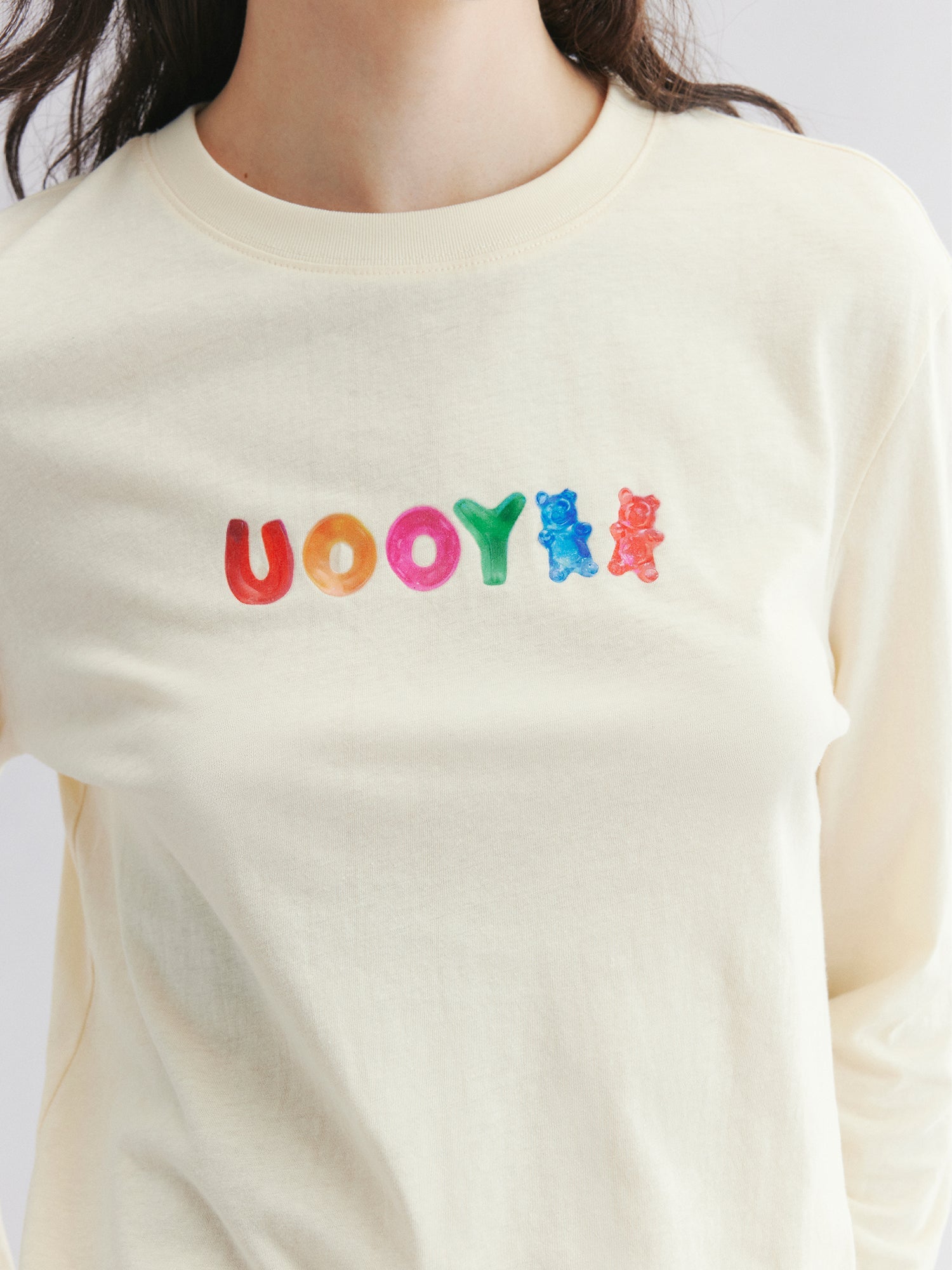 Long sleeve tee with gummy bear logo print