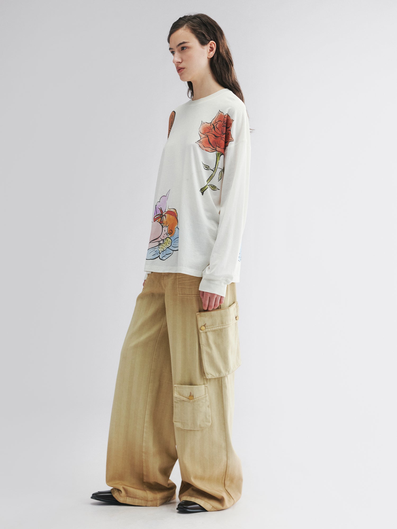 Long sleeve tee with love and angel print