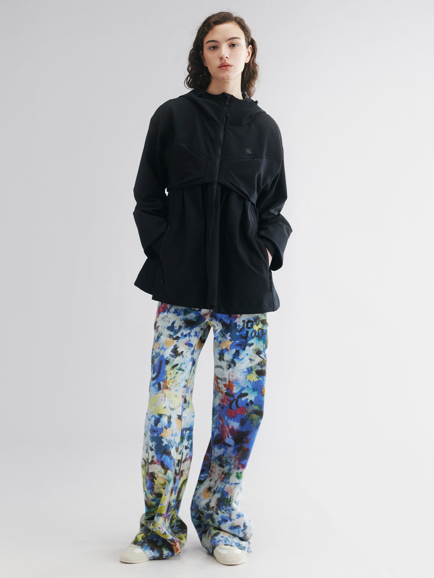 Classic outdoor functional jacket with bow detail