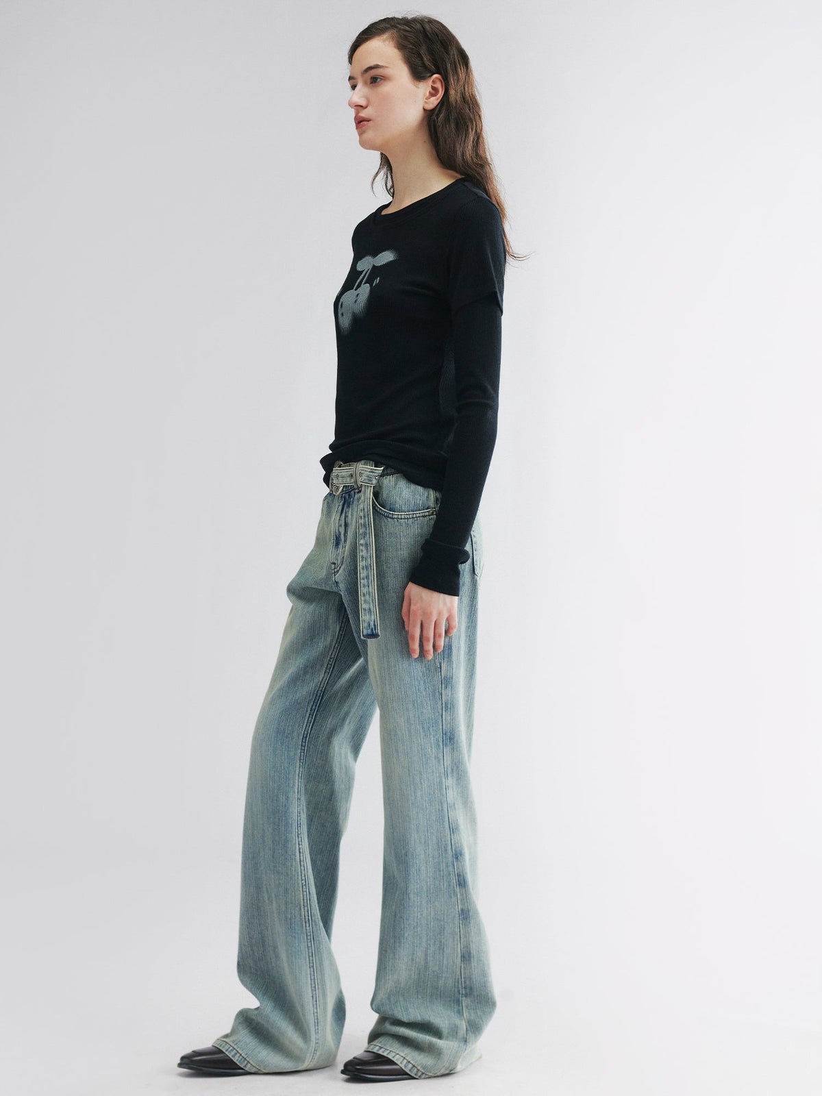 Vintage low-rise flared jeans