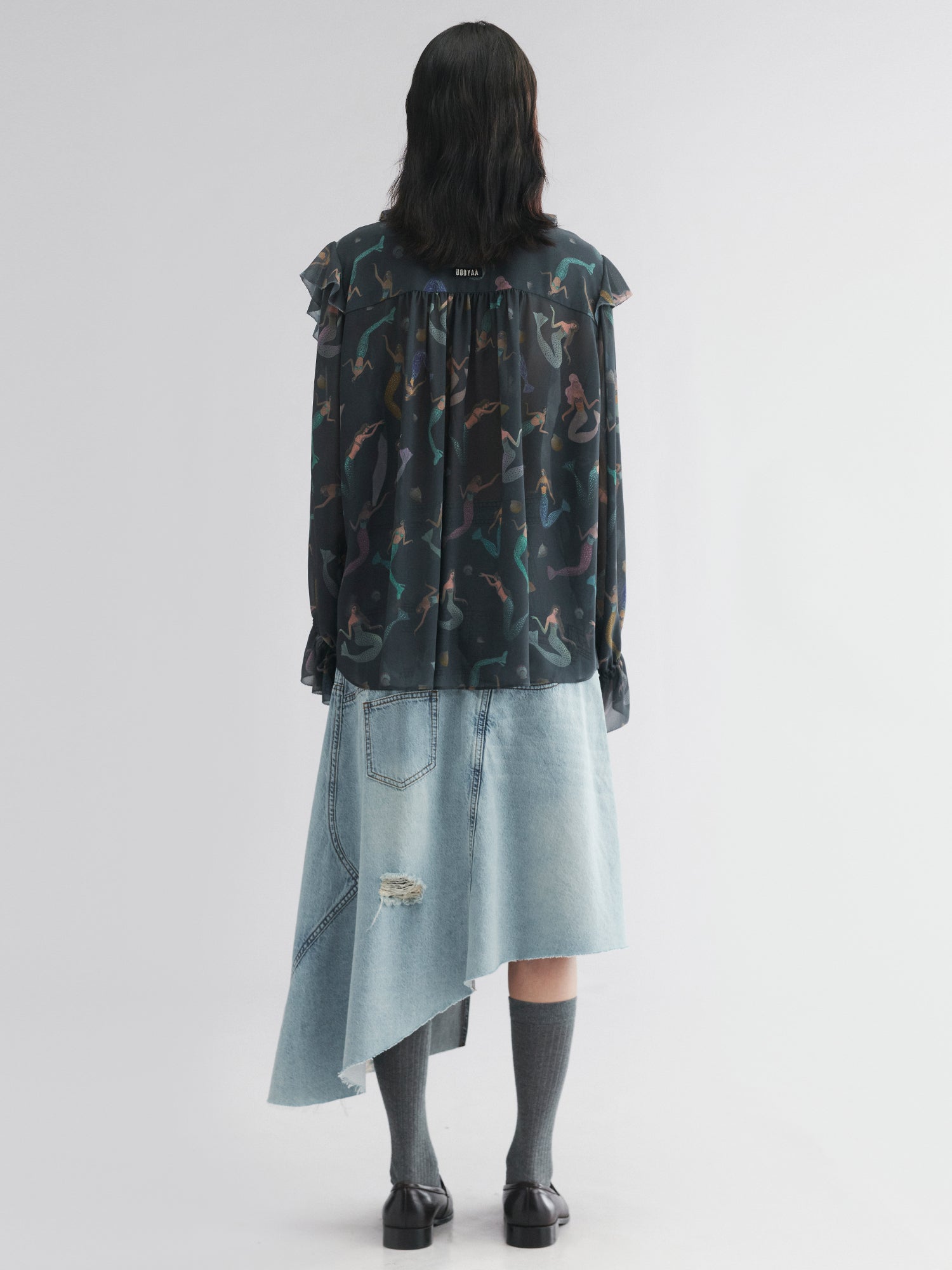 Mermaid ruffle collar shirt