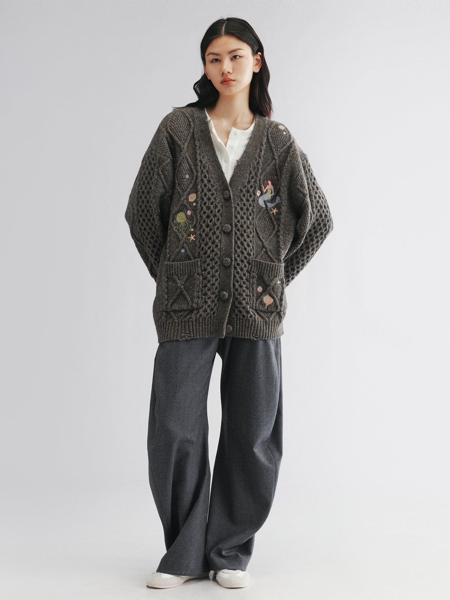 Cable knit collar cardigan