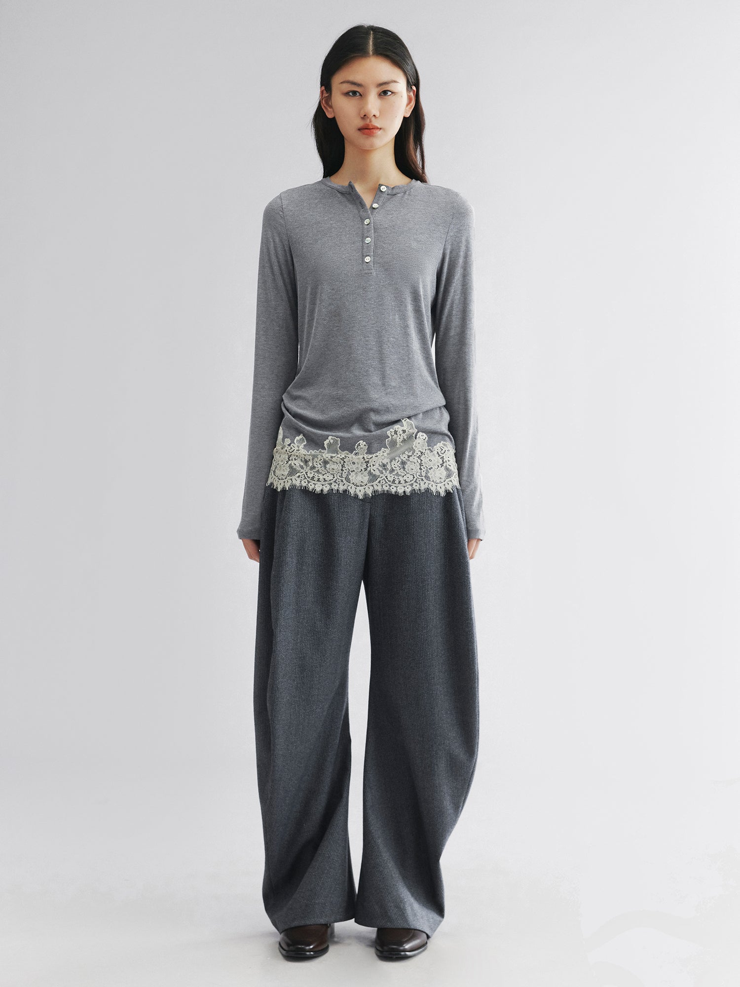 Lace hem henley t-shirt