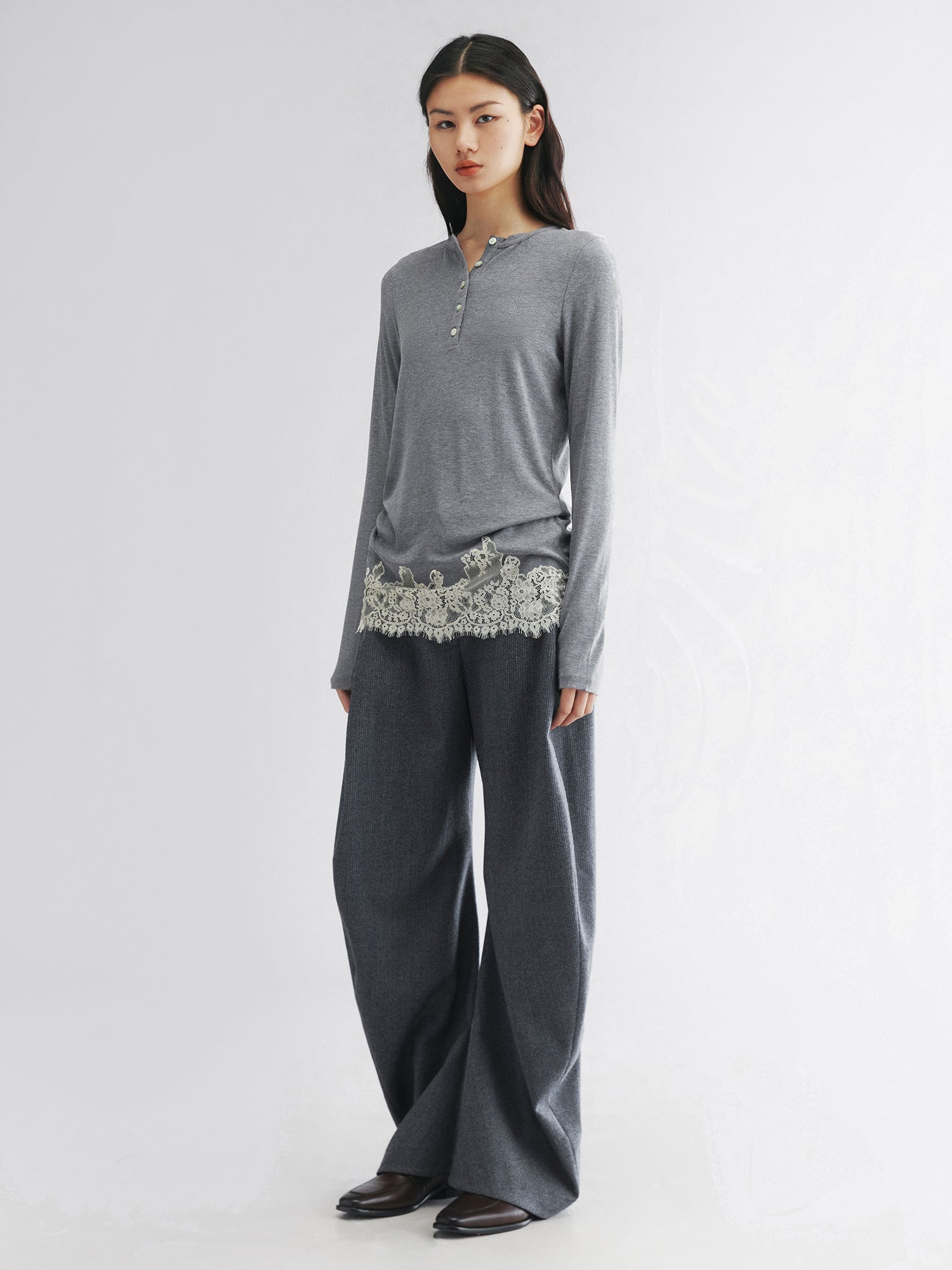 Lace hem henley t-shirt