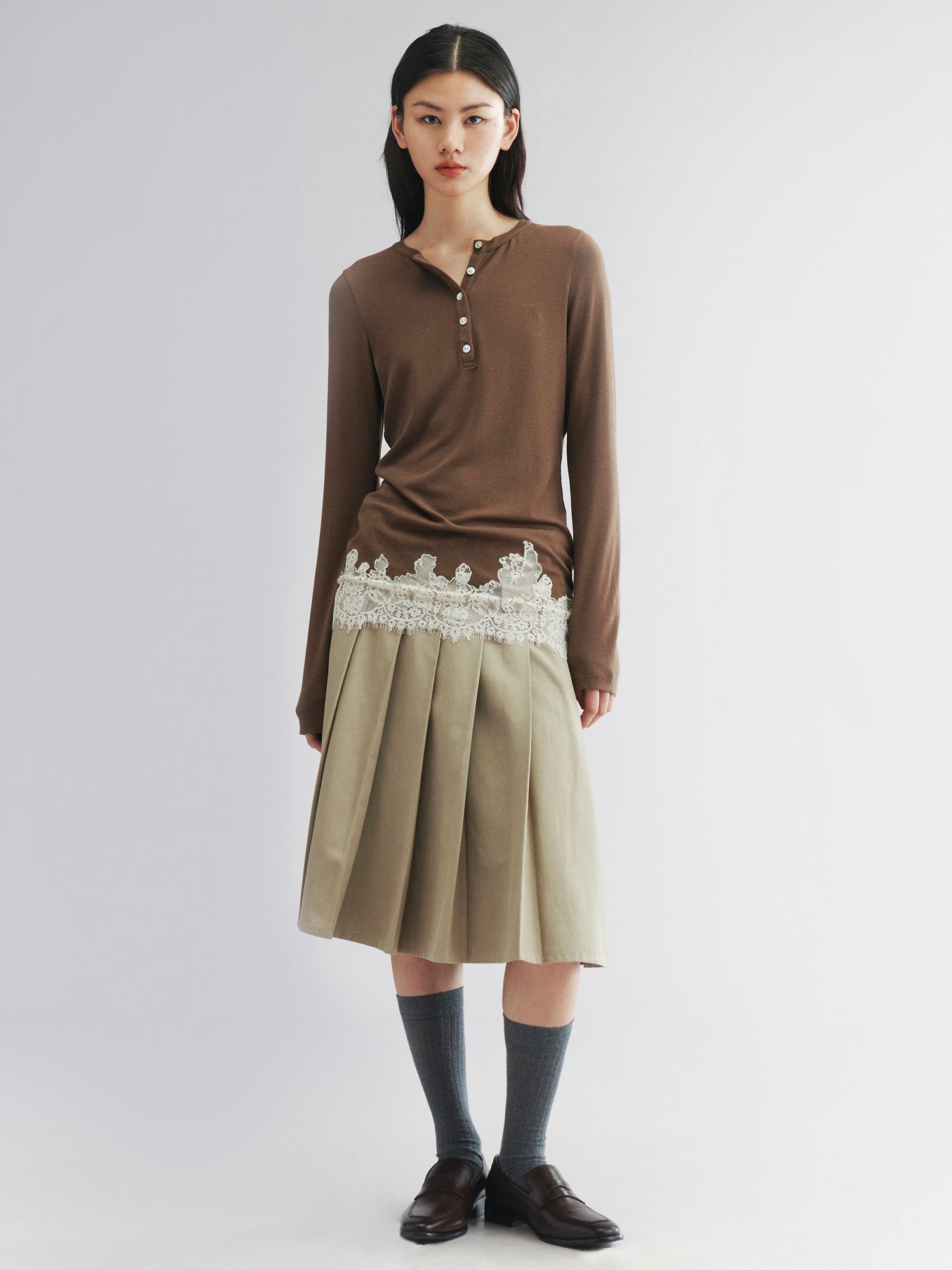 Lace hem henley t-shirt