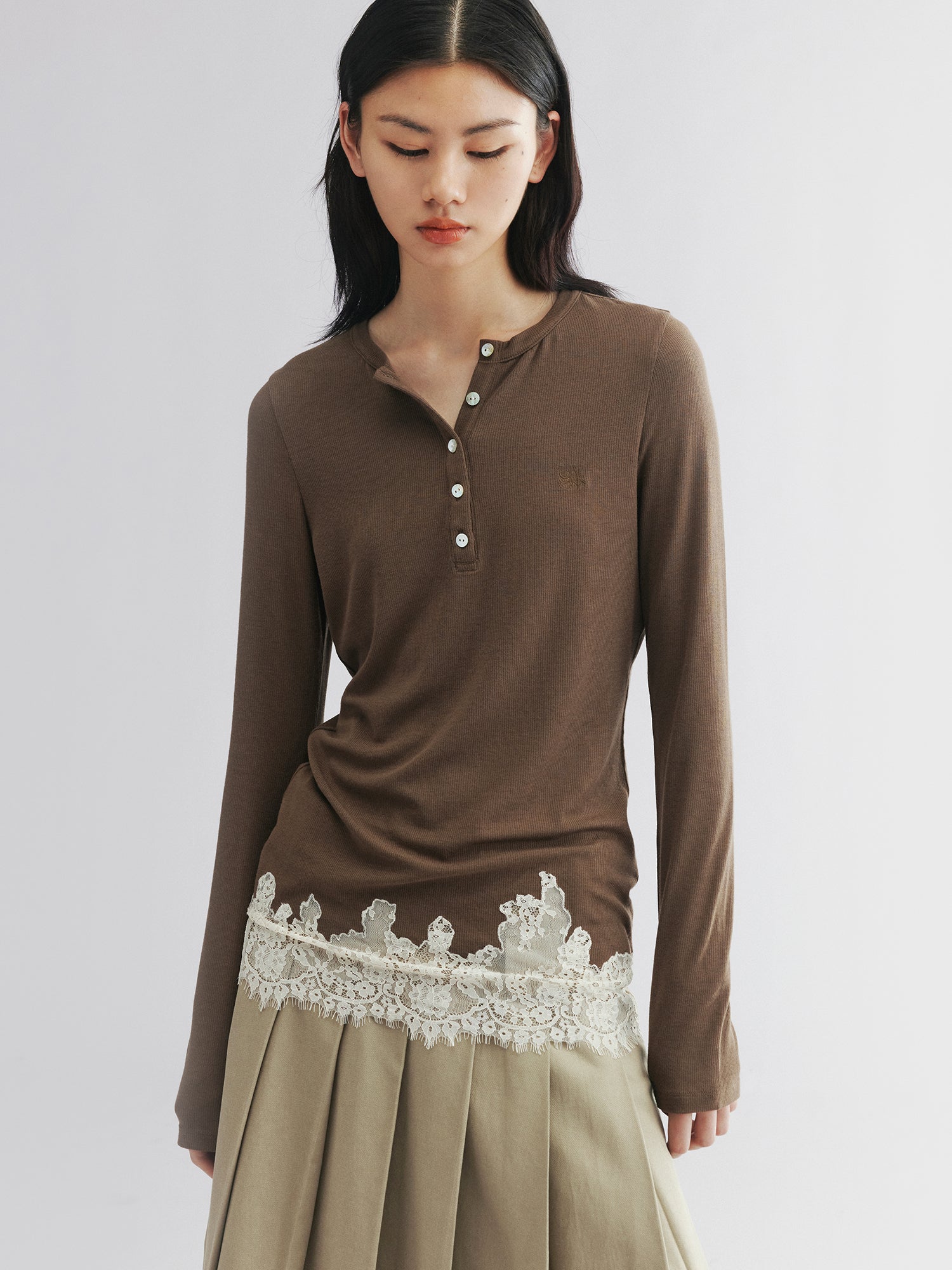 Lace hem henley t-shirt