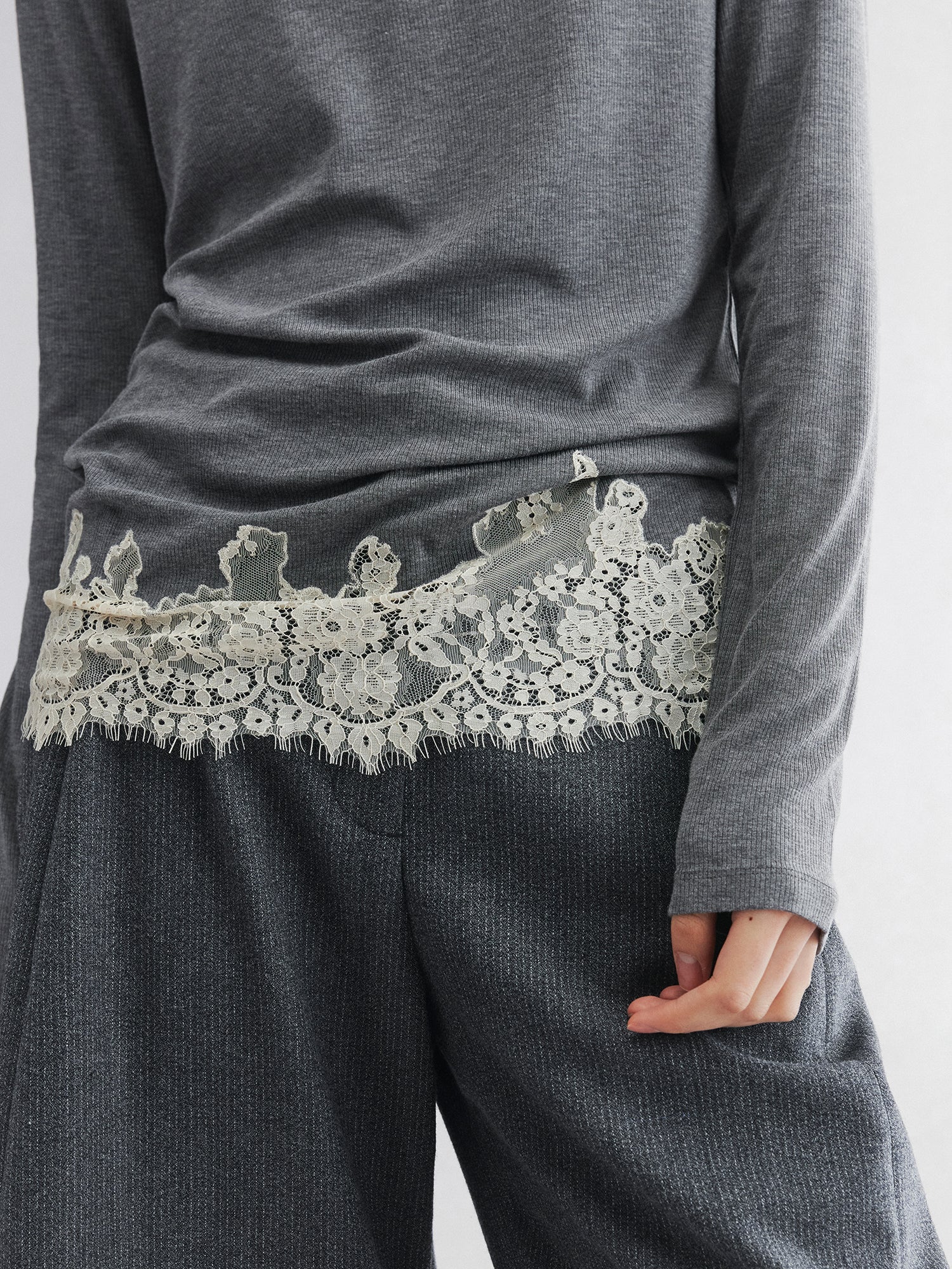 Lace hem henley t-shirt