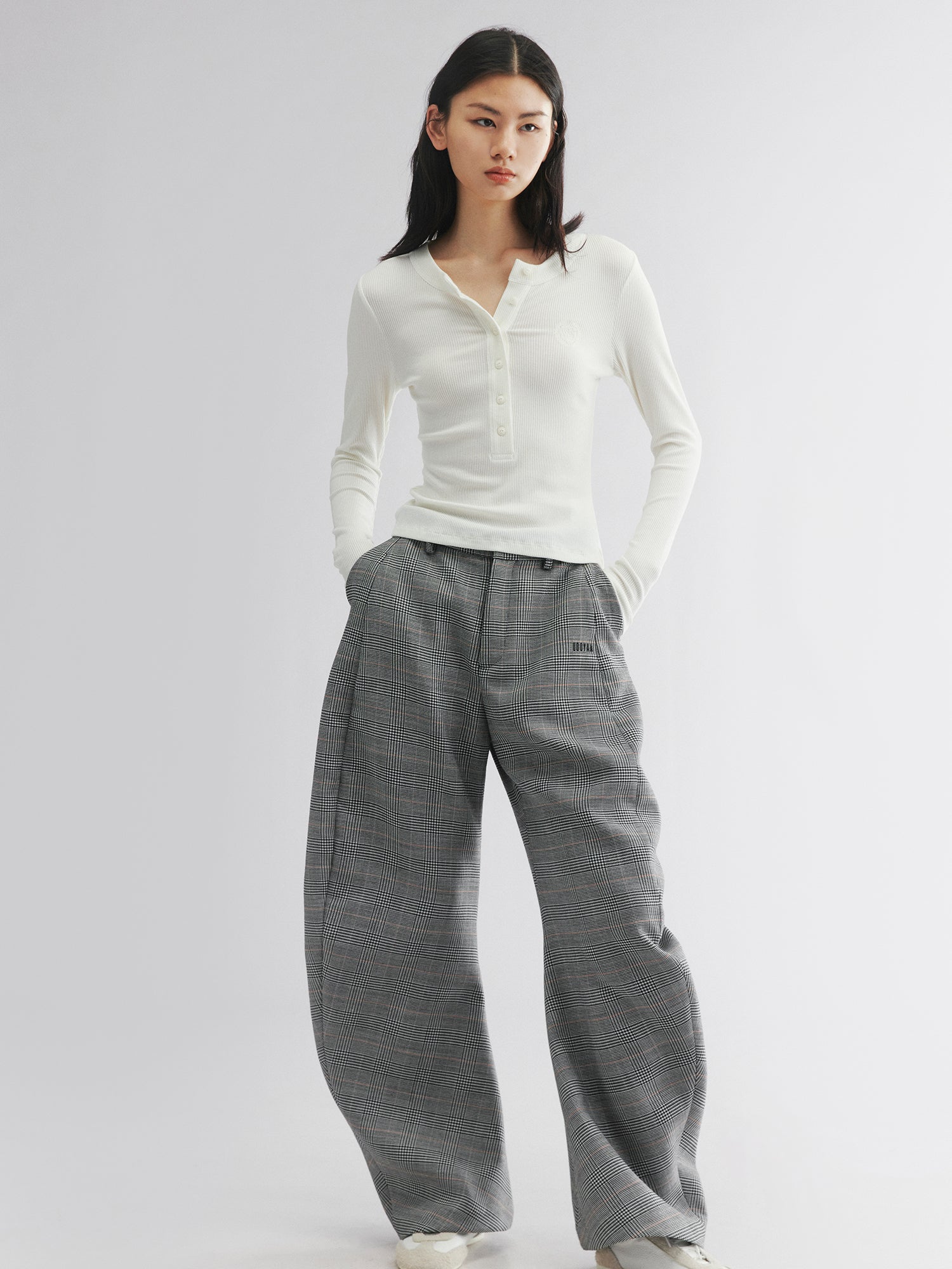 Wool blade pants