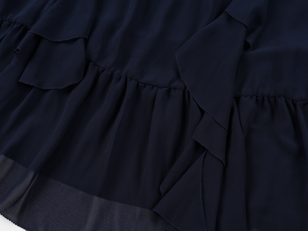 Ruffle trim pullover