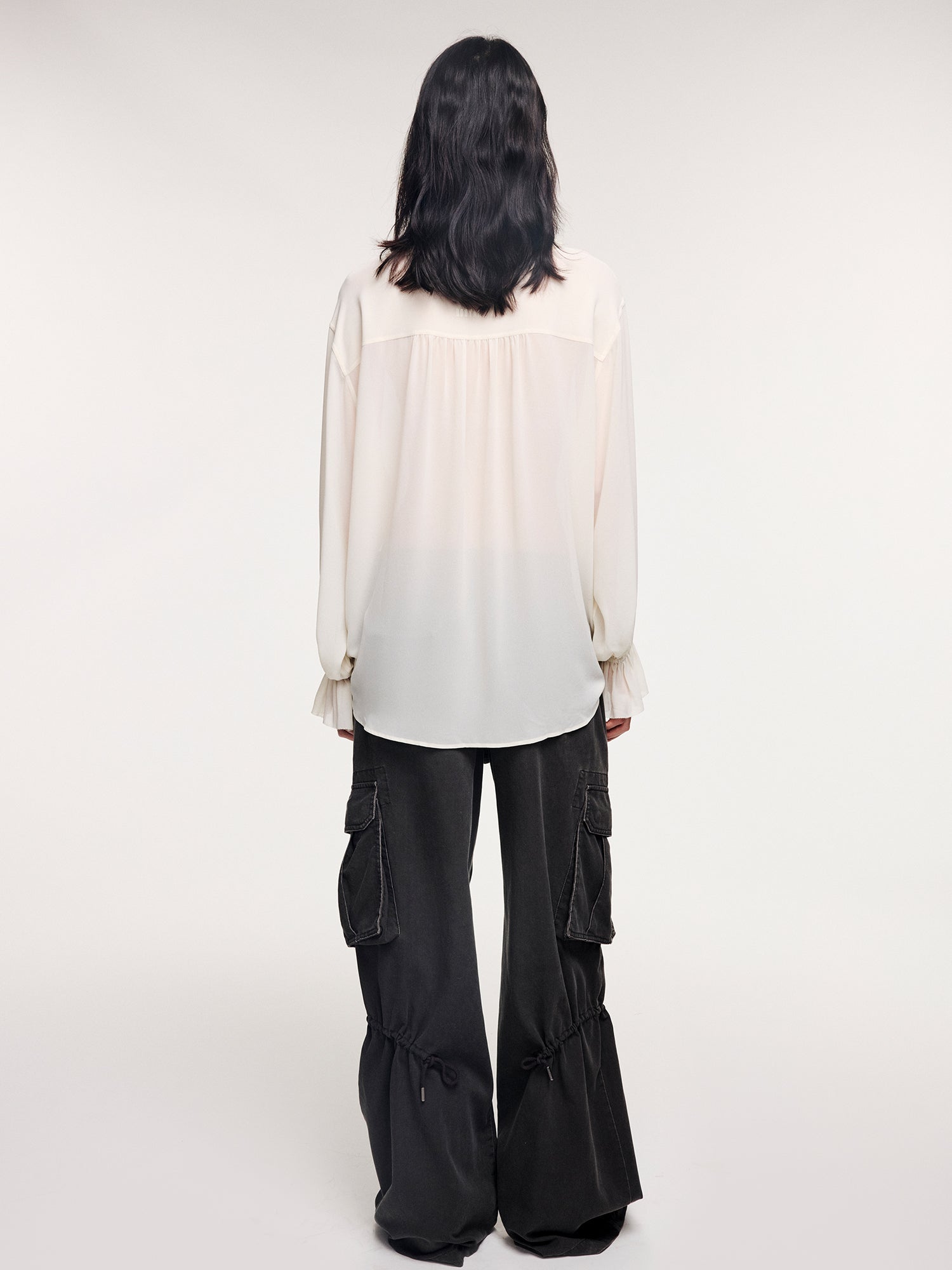 Peter Pan collar shirt