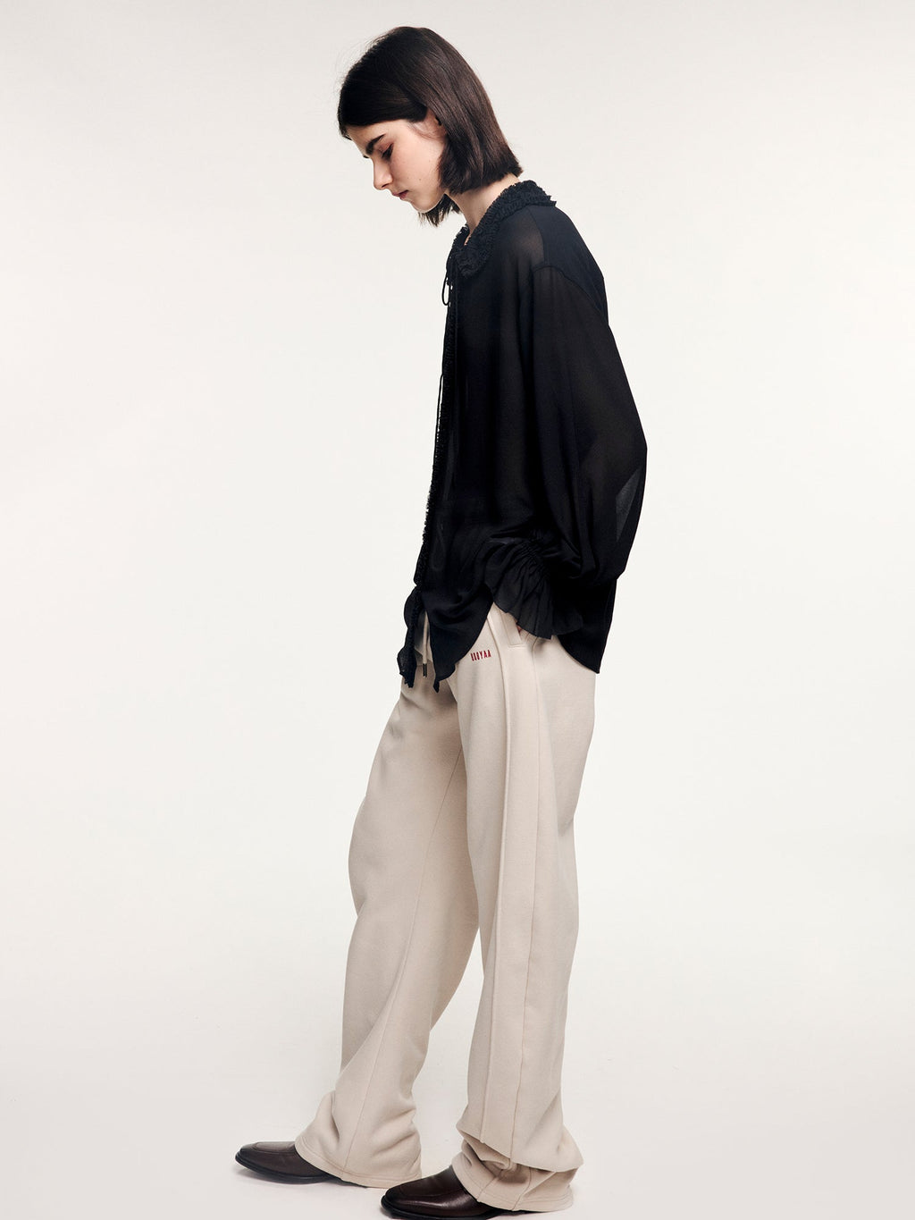 Peter Pan collar shirt