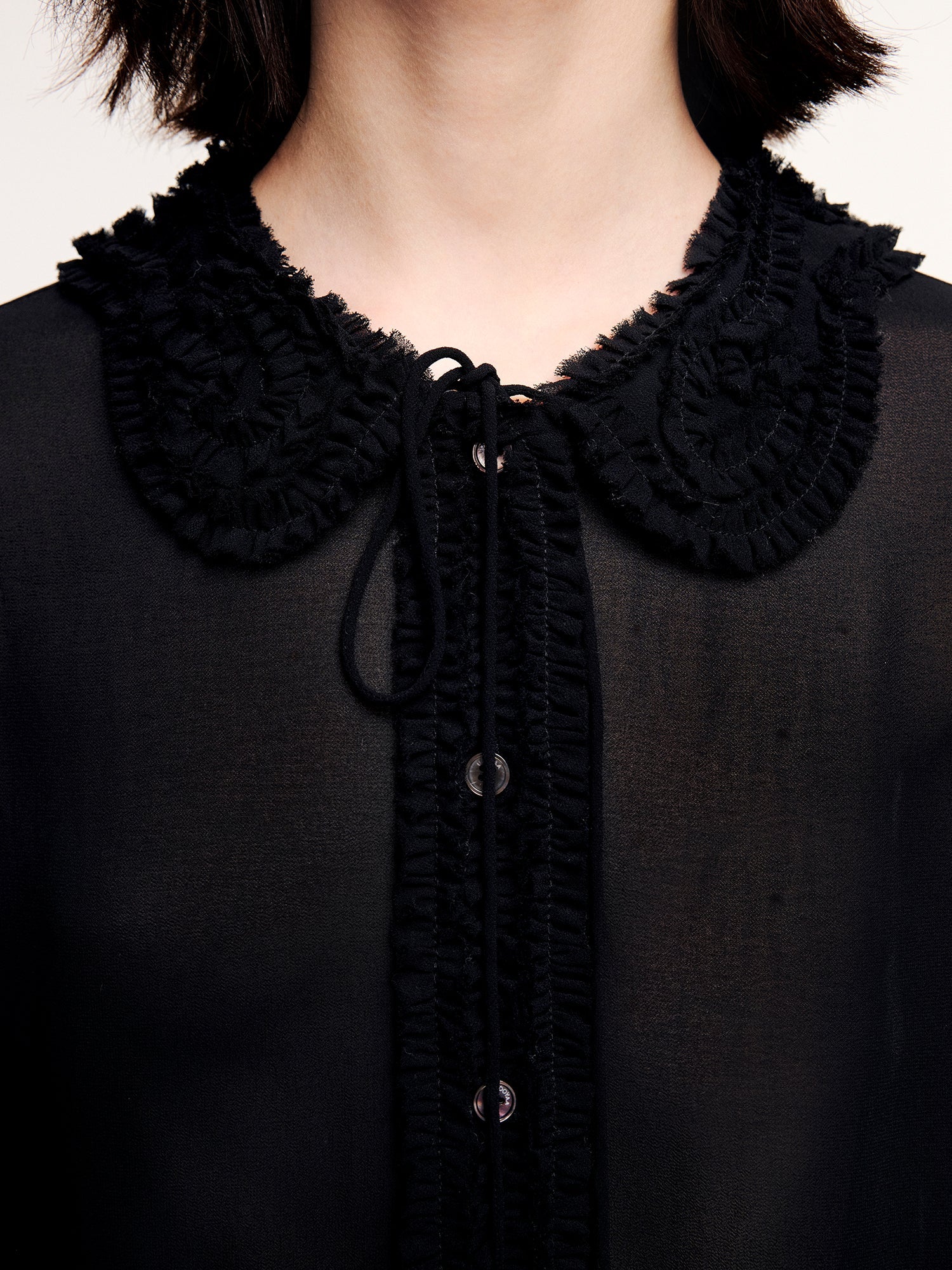 Peter Pan collar shirt