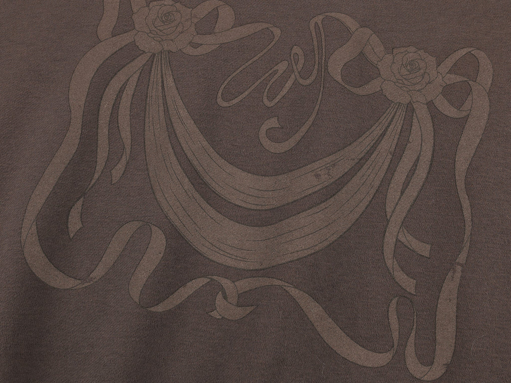 Hoodie with inflatable neck pillow detail