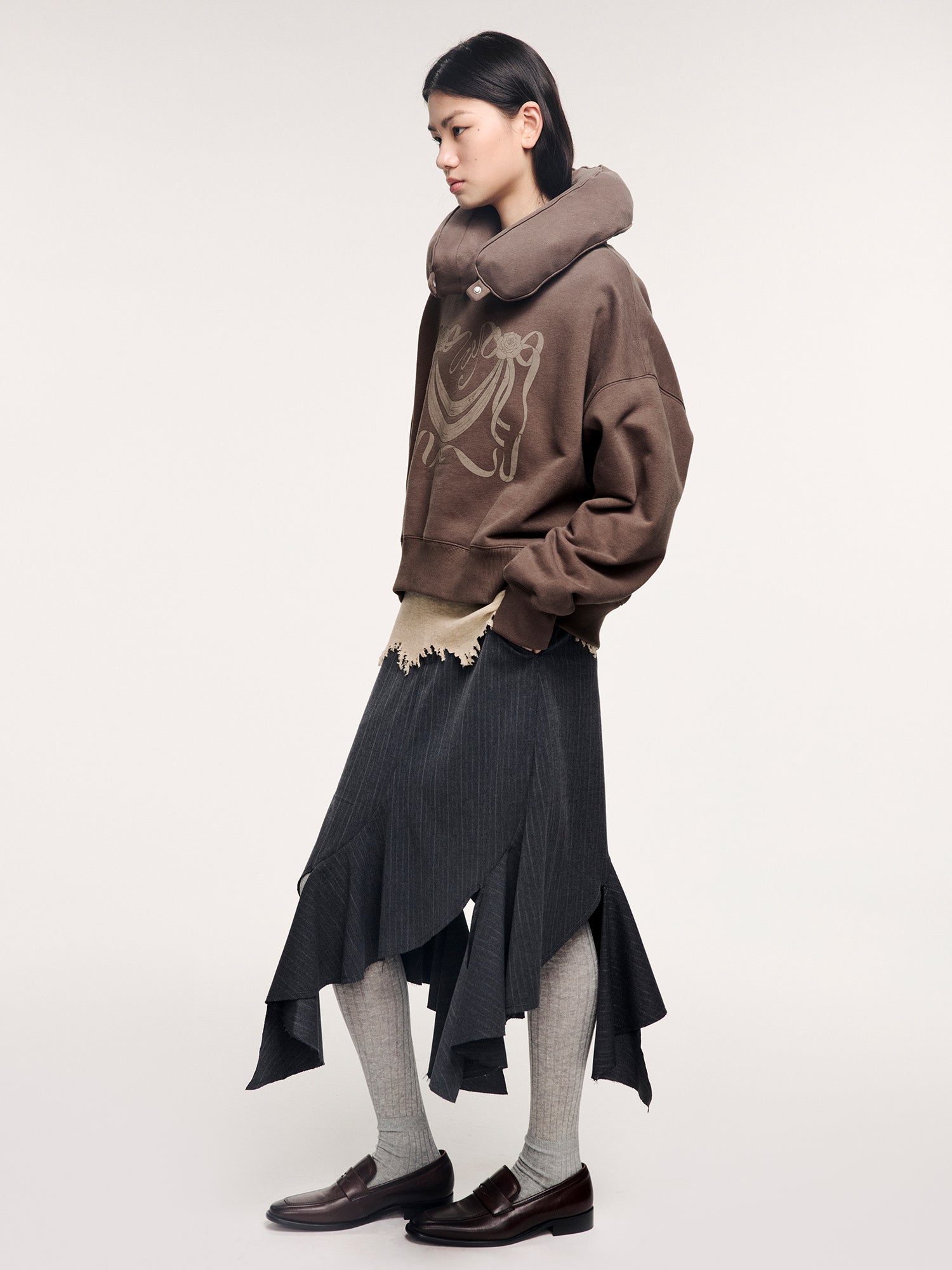 Hoodie with inflatable neck pillow detail