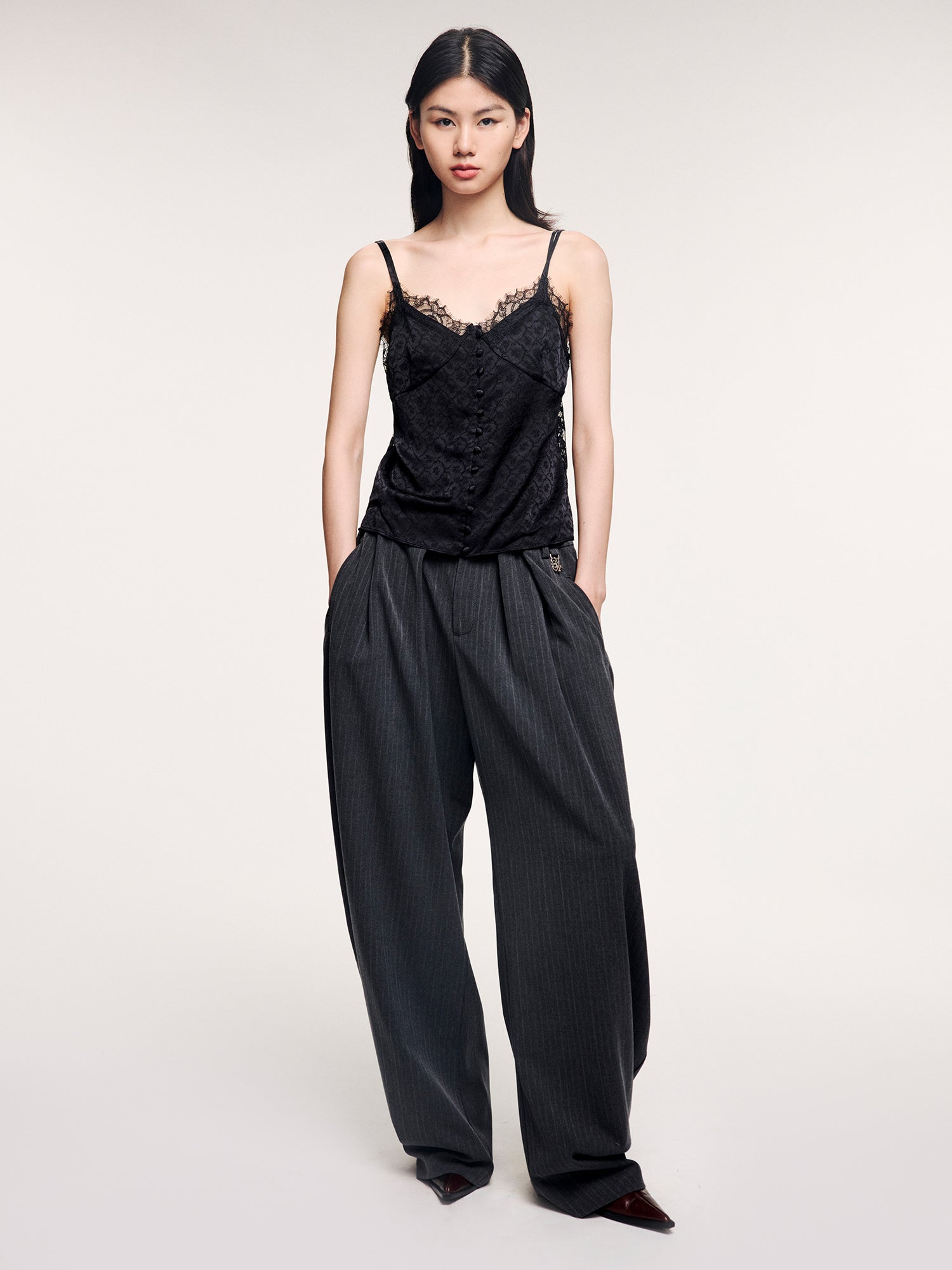 Jacquard camisole with lace trim