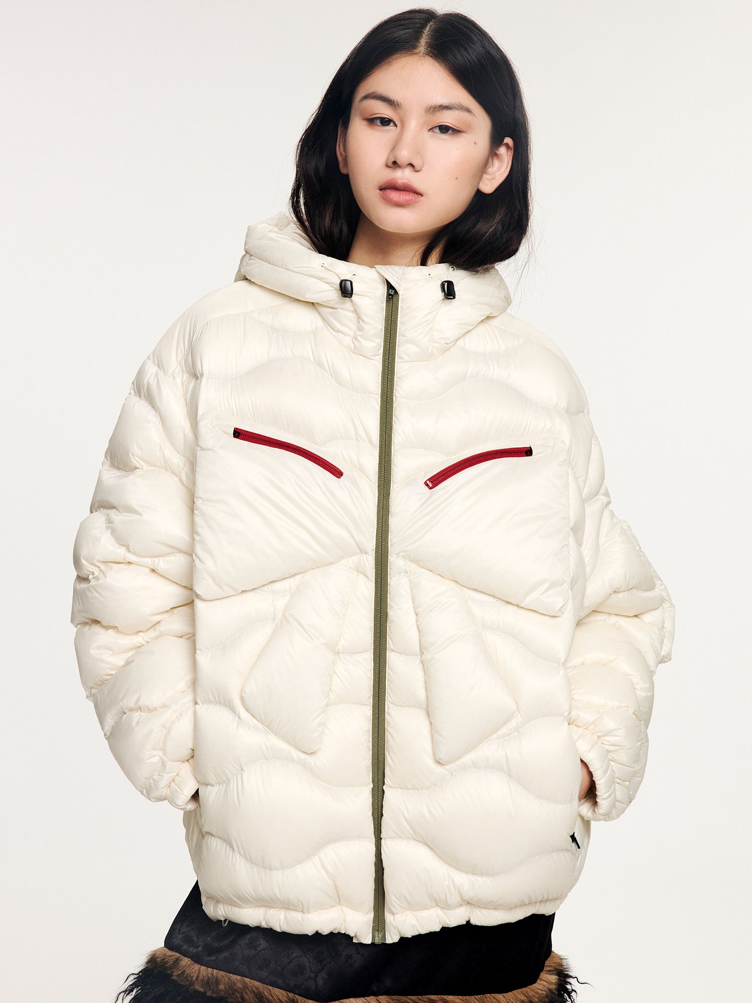 Classic bow outdoor down jacket