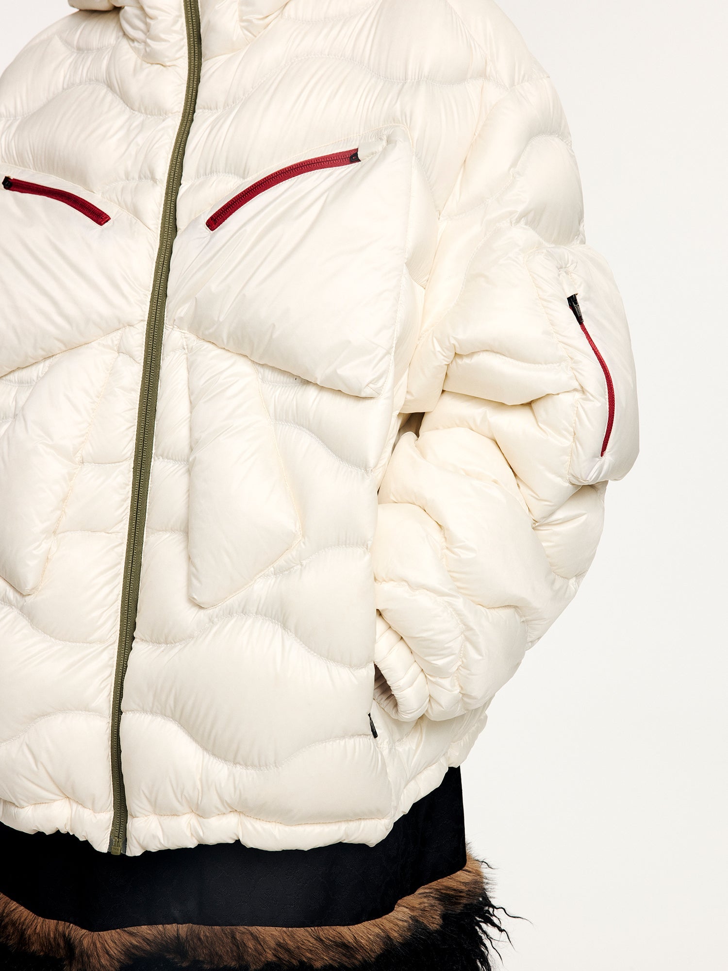 Classic bow outdoor down jacket