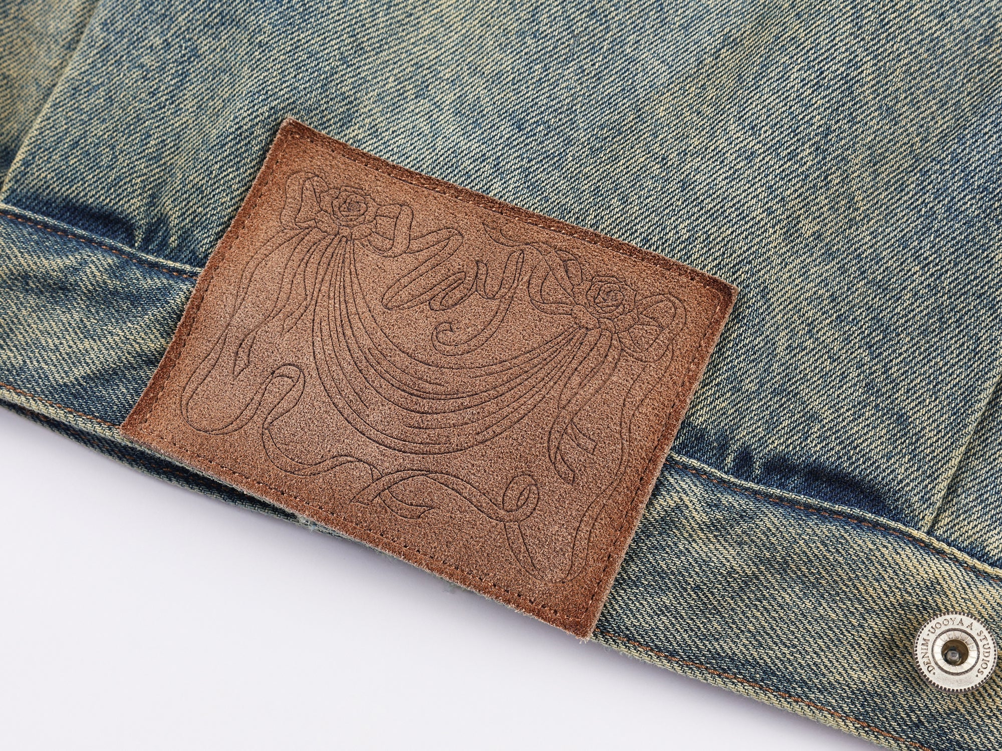 Denim cotton padded jacket with wool collar