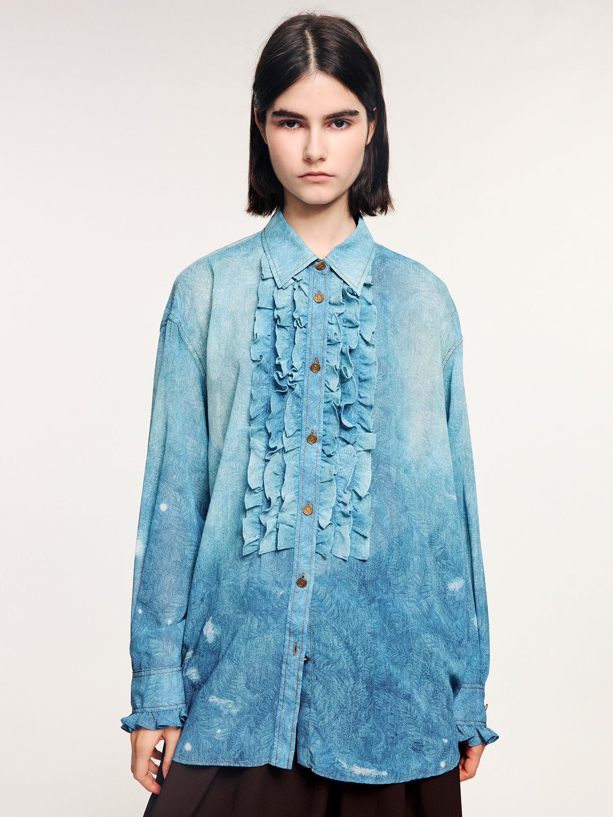 Surreal garden print shirt with lettuce edge