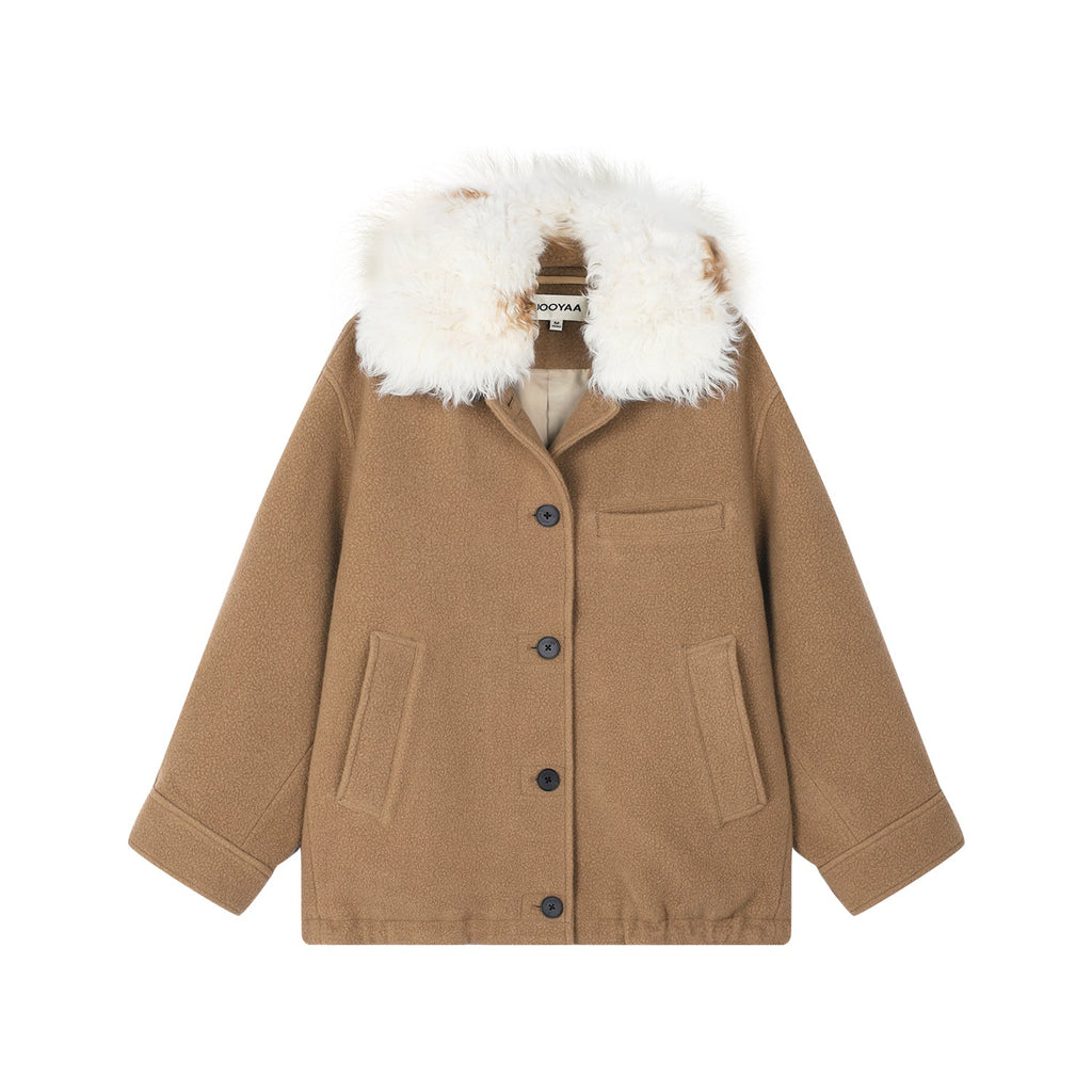Balmacaan wool coat with contrasting wool collar