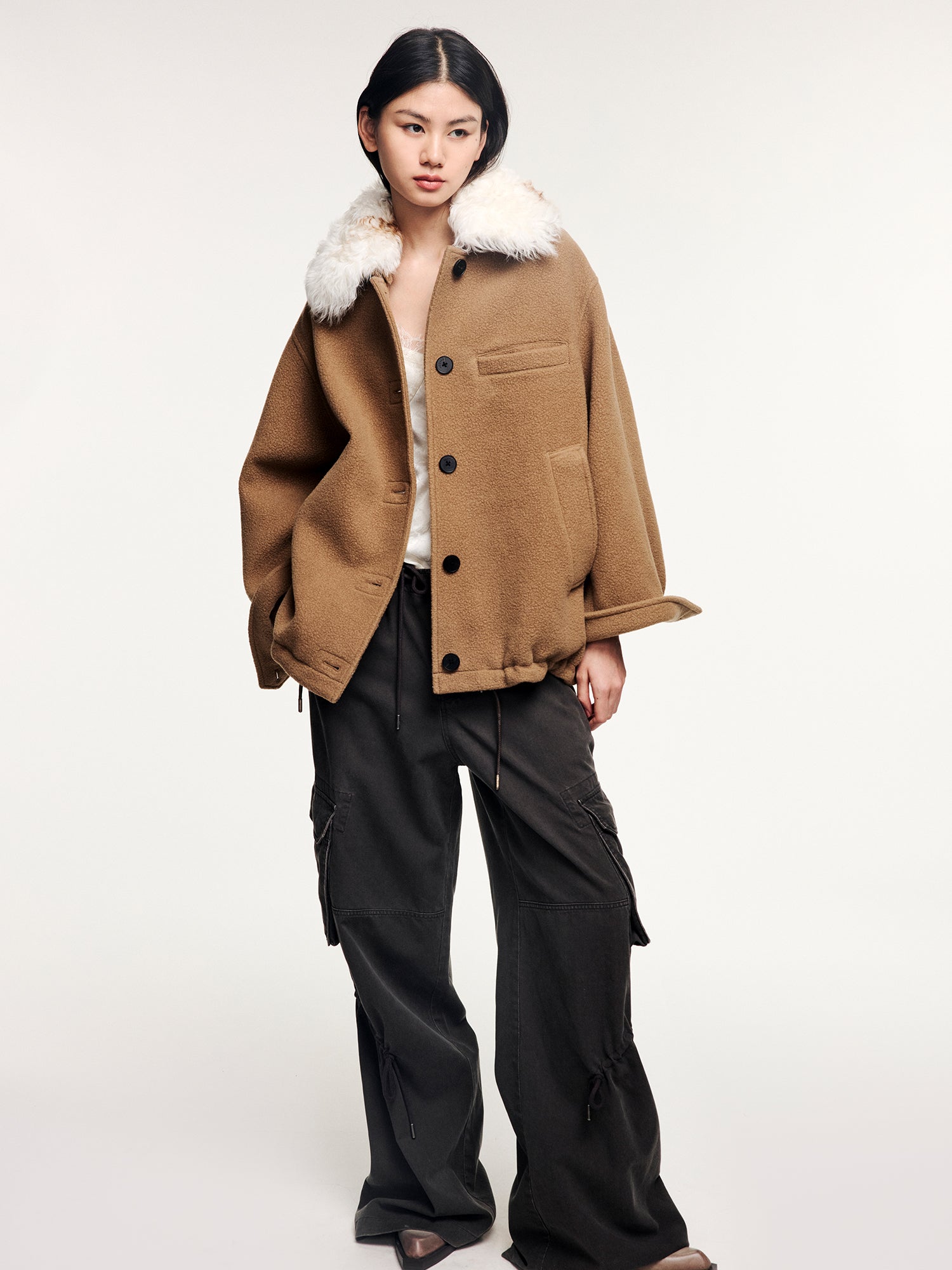 Balmacaan wool coat with contrasting wool collar