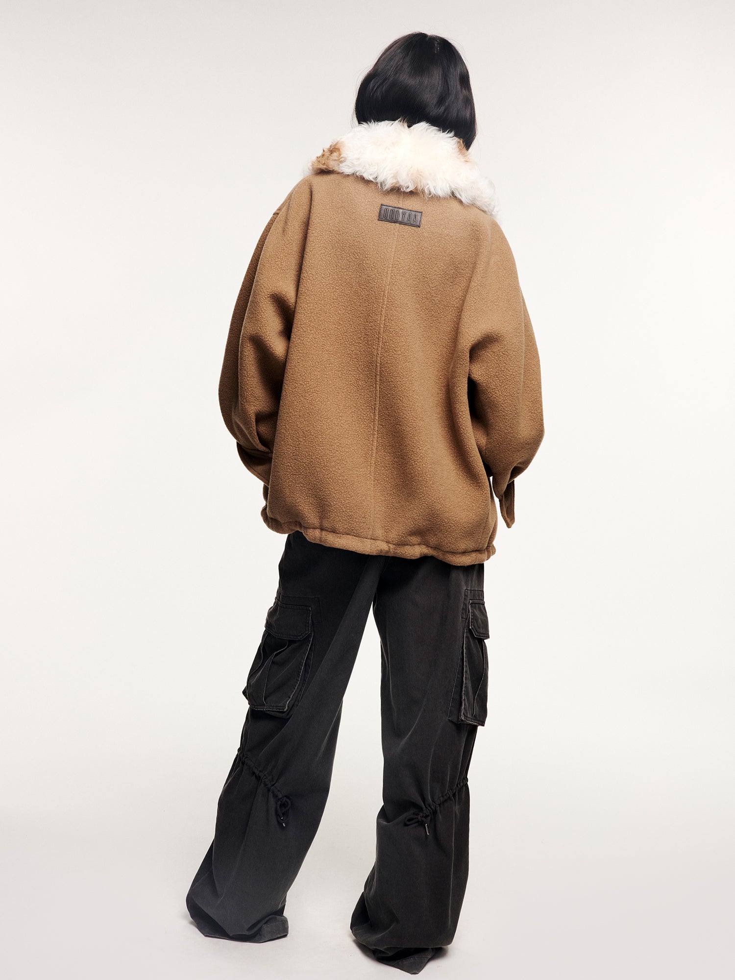 Balmacaan wool coat with contrasting wool collar