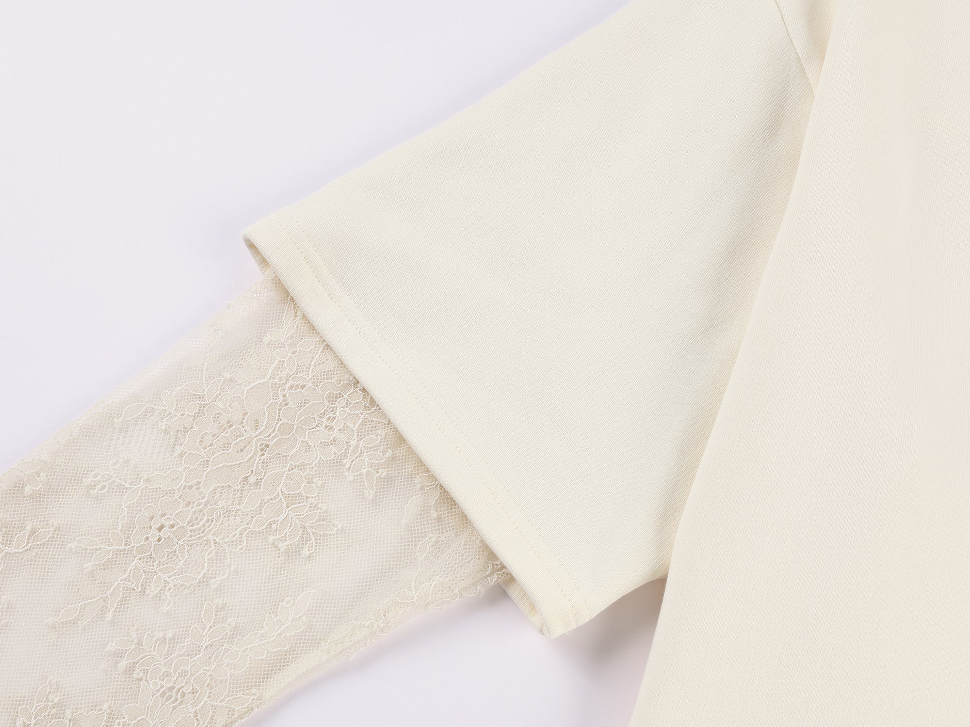 Sad bear lace-sleeve layered hoodie