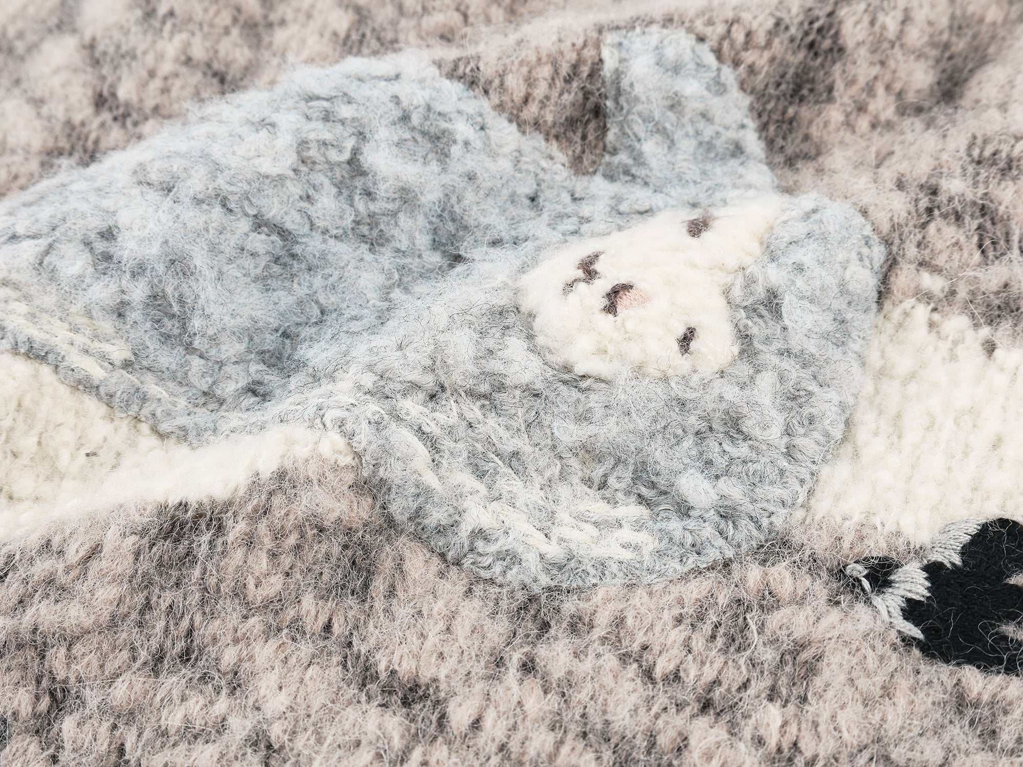 Vintage fantasy landscape pullover knit