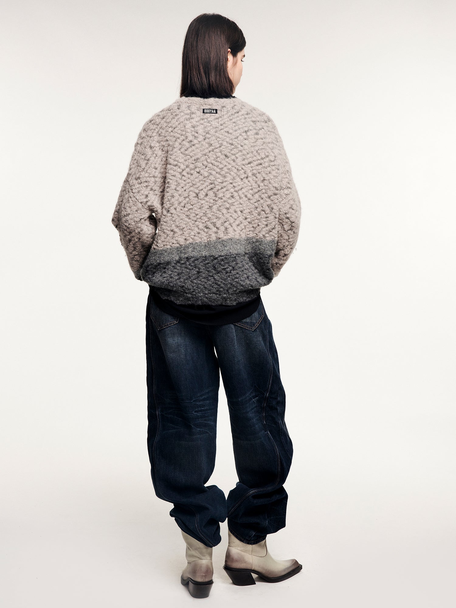 Vintage fantasy landscape pullover knit