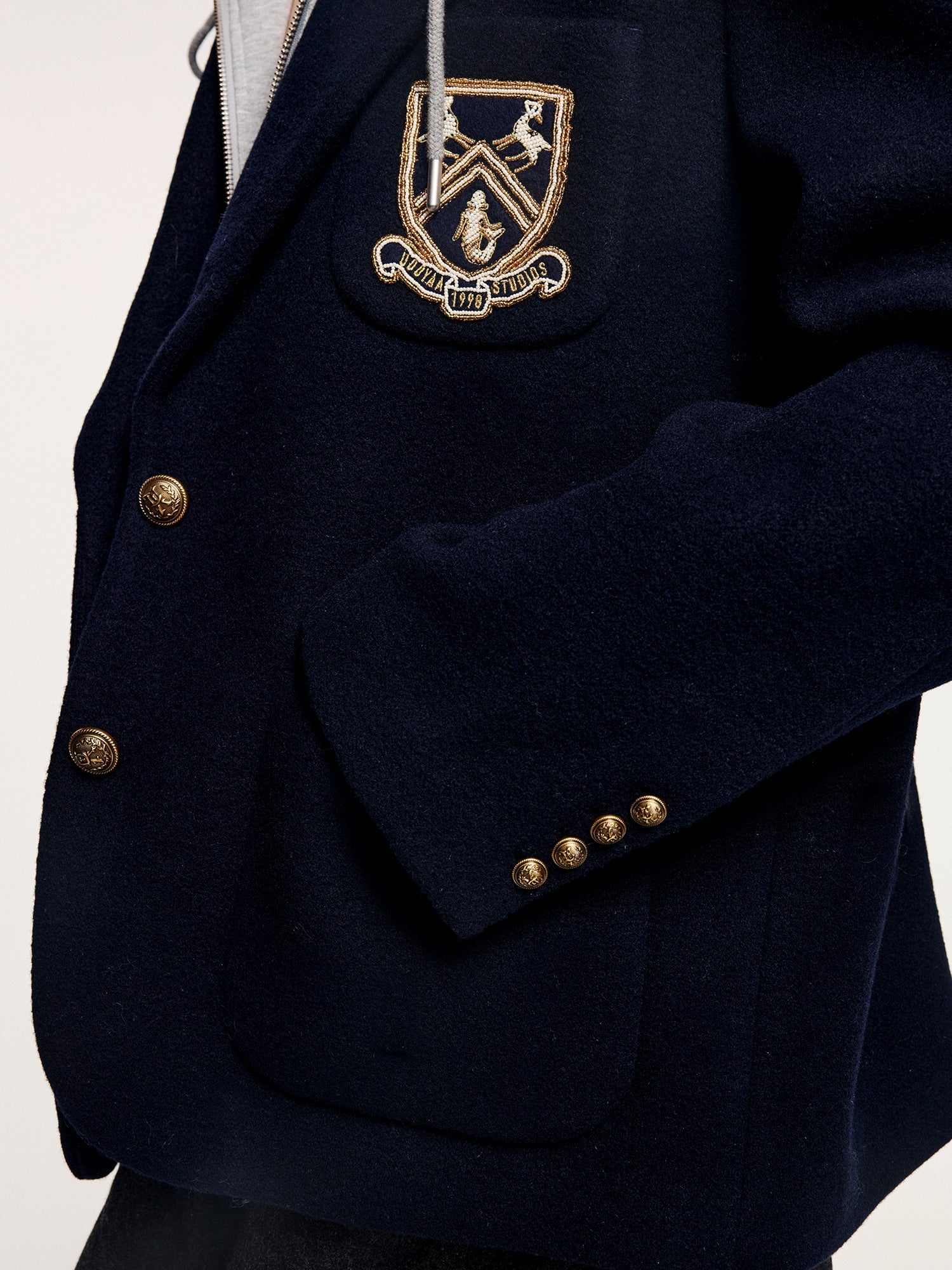 Hoodie-layered look wool blazer