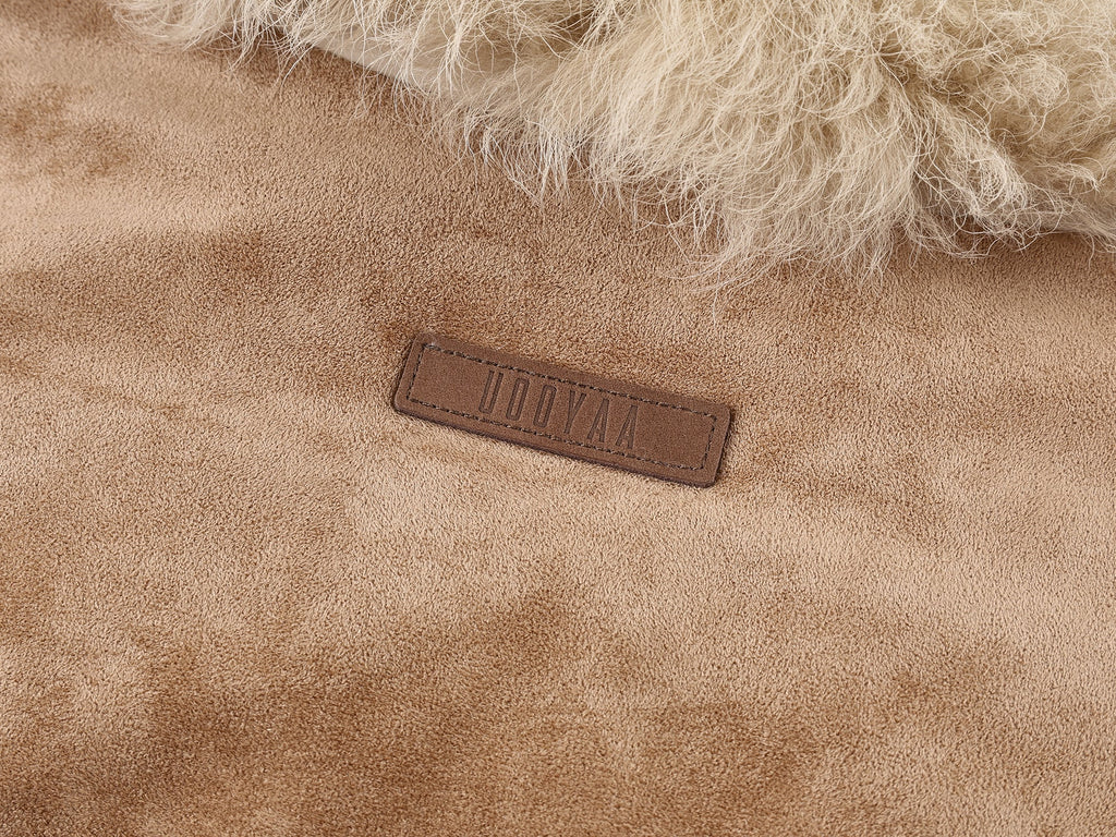 Bear-inspired puffer jacket