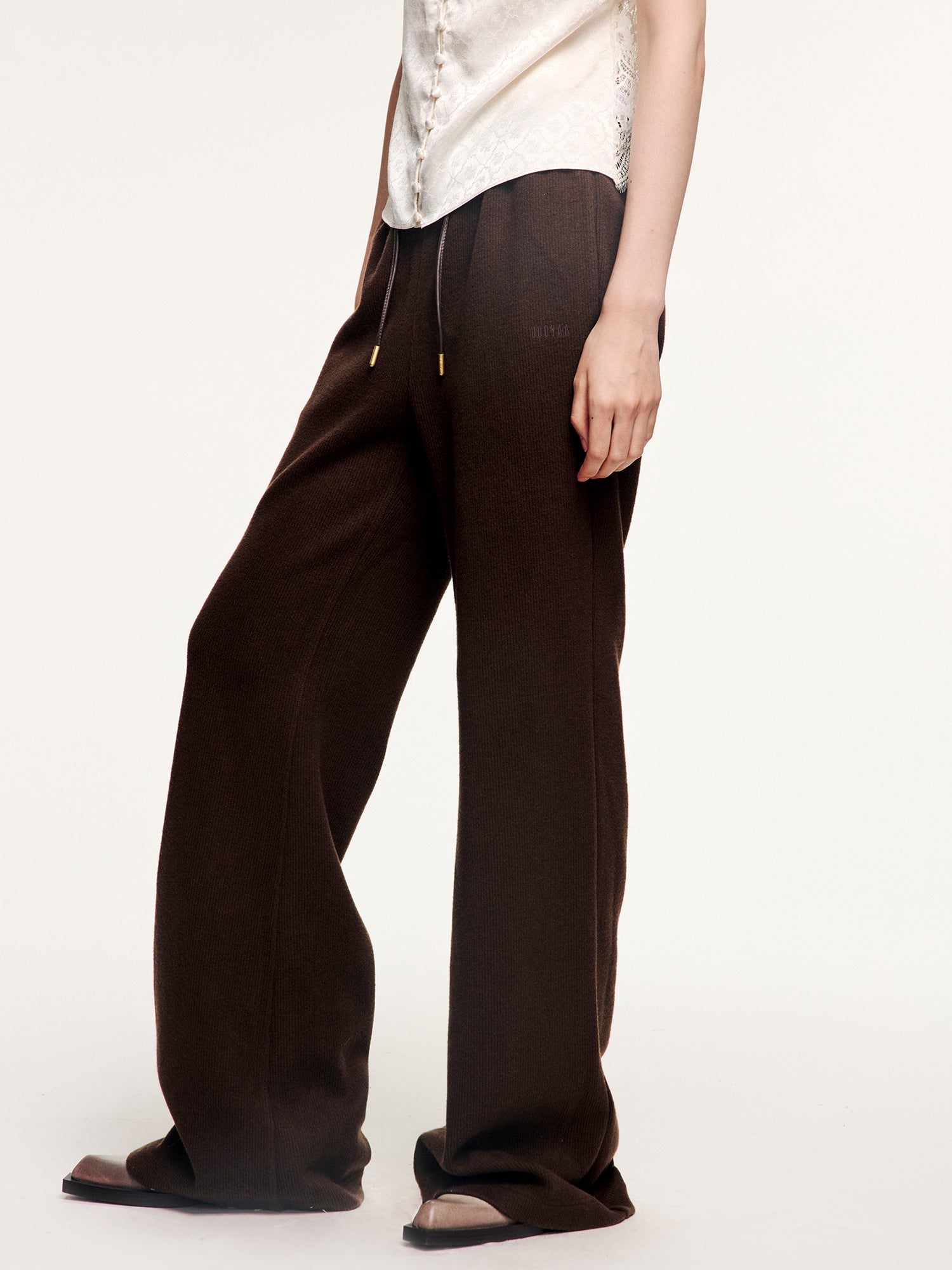 Flare knit pants
