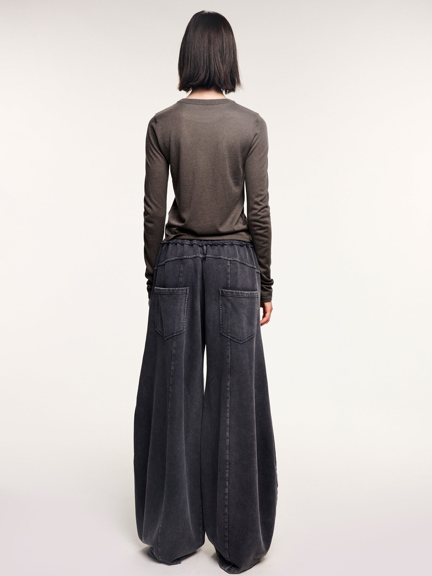 Washed balloon sweatpants