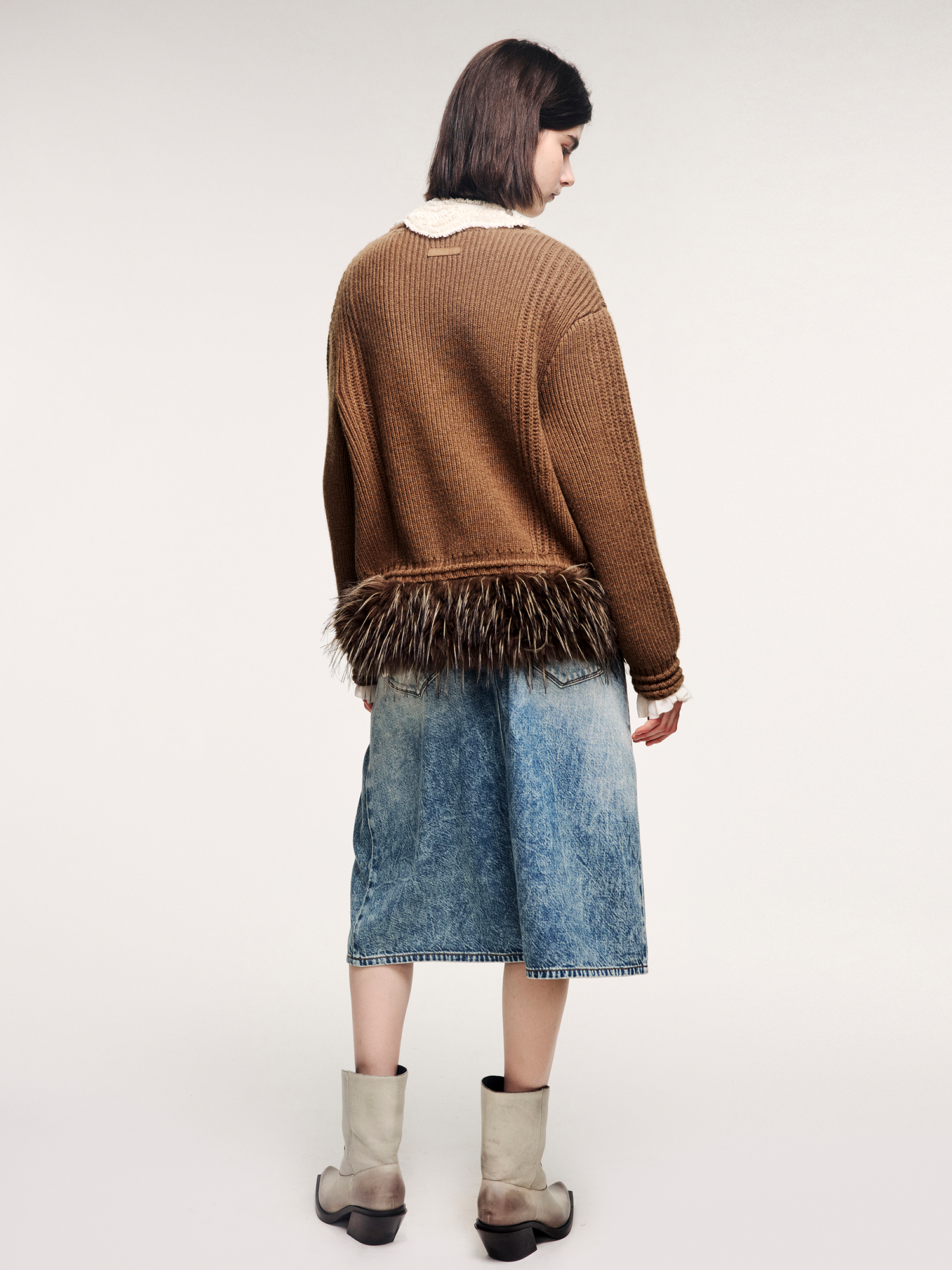 Irregular pleated denim skirt