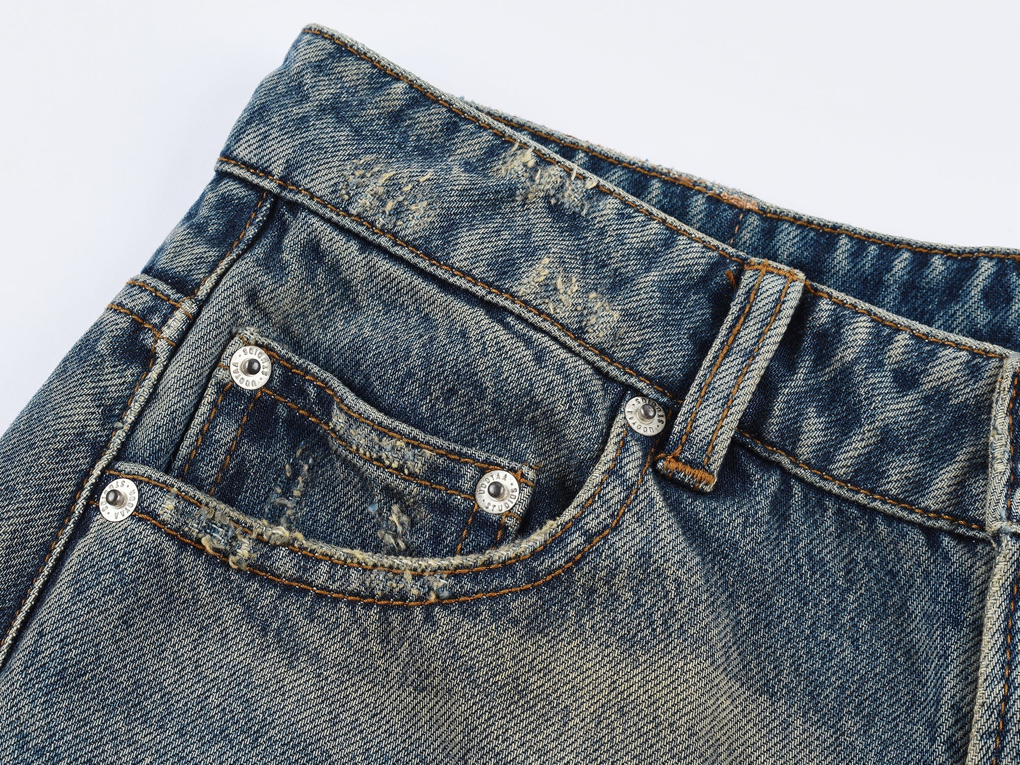 Washed Tencel denim jeans with curved blade cut