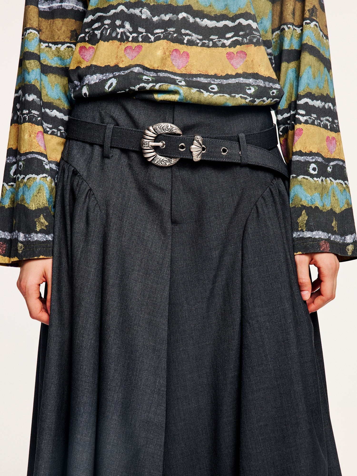 Fine wool puff skirt